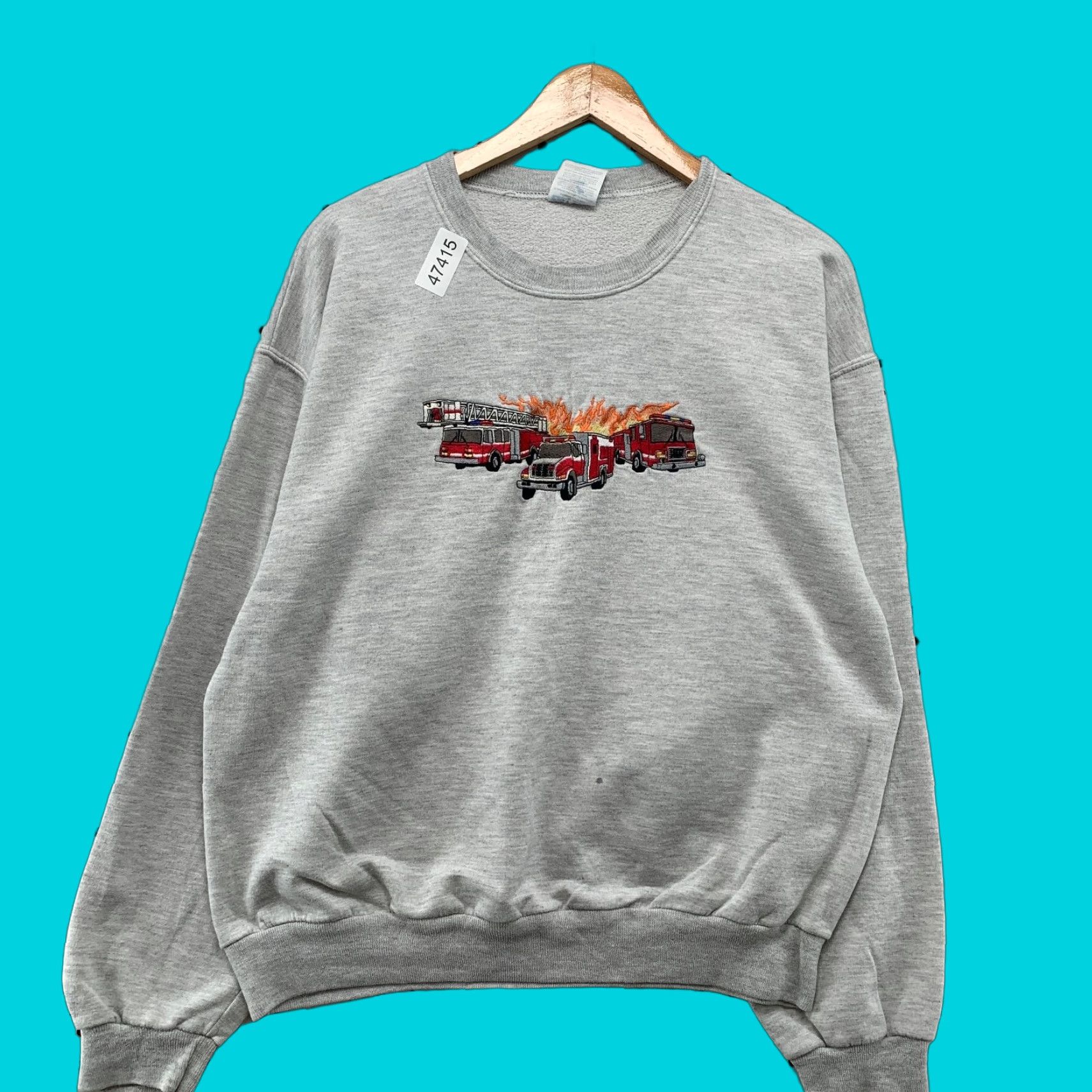 Jerzees Vintage Fire Truck Sweatshirt Mens Large Gray Embroidered Fleece Crewneck Size US L / EU 52-54 / 3 - 1 Thumbnail