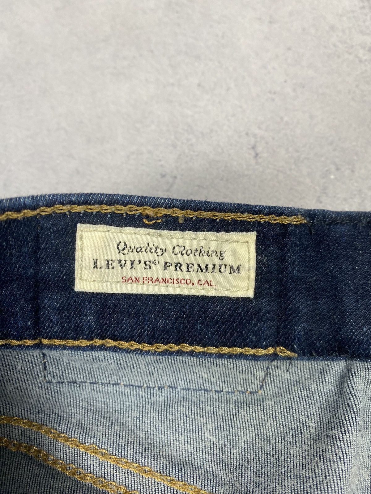 Designer × Levi's Levis 502 Premium San Francisco Dark Blue Denim Jeans Size 28" / US 6 / IT 42 - 9 Thumbnail