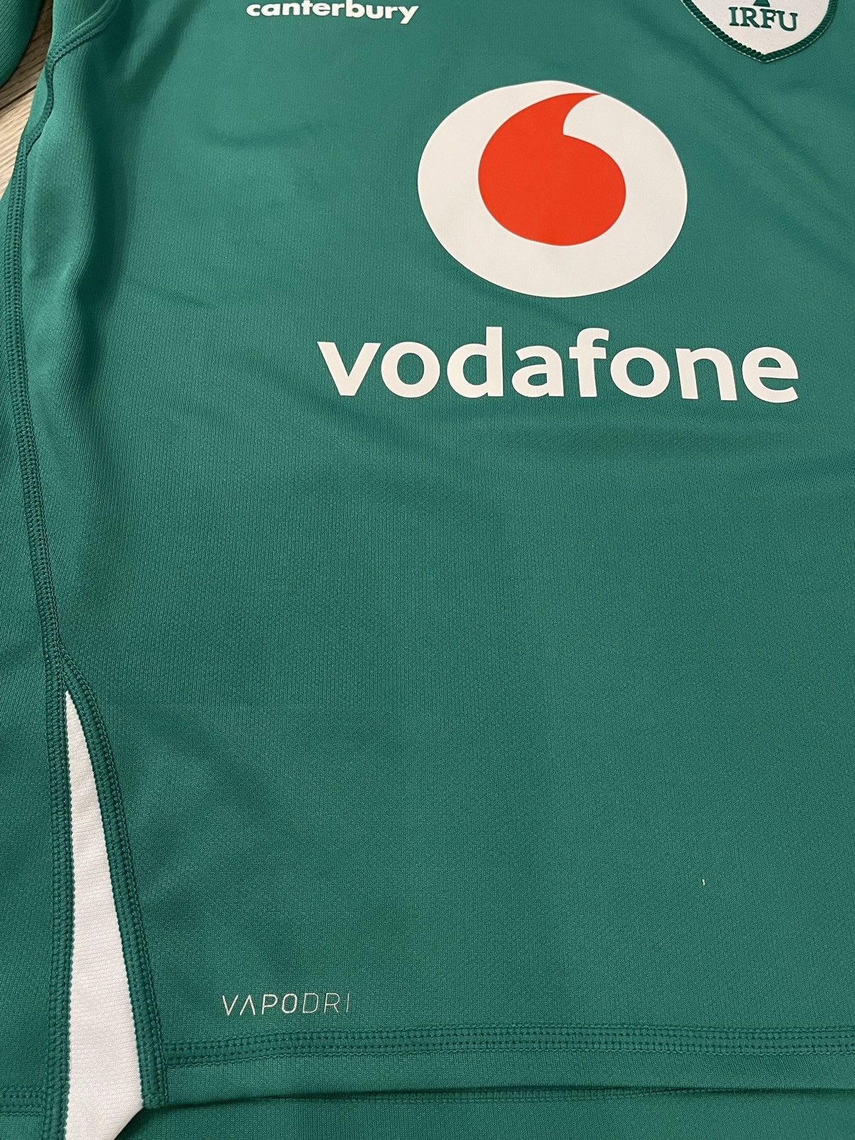 Canterbury of New Zealand Genuine Ireland IRFU Home Mens Rugby Pro Jersey Size US S / EU 44-46 / 1 - 2 Thumbnail