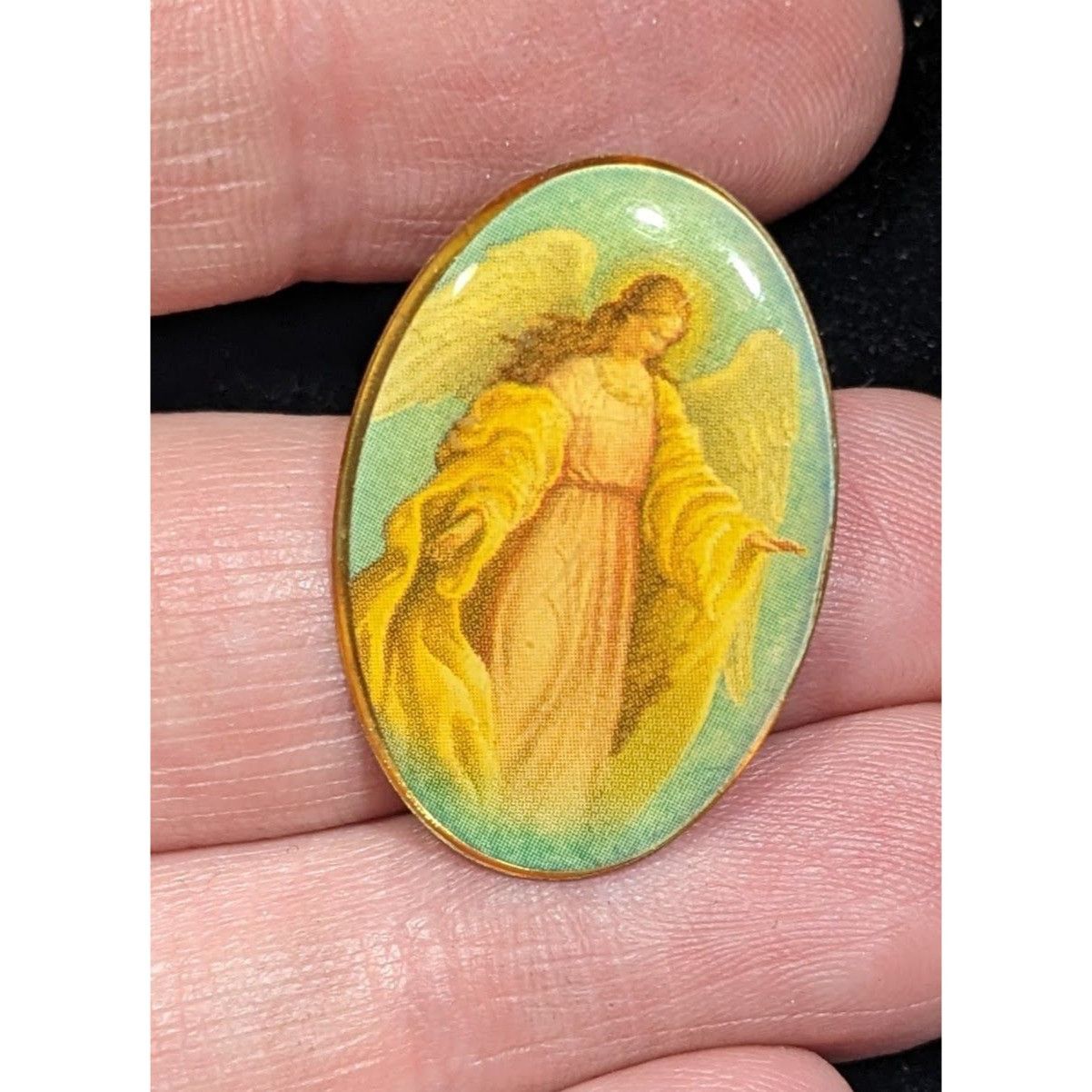 Other Vintage Religious Collectible Guardian Angel Lapel Pin Size ONE SIZE - 3 Thumbnail