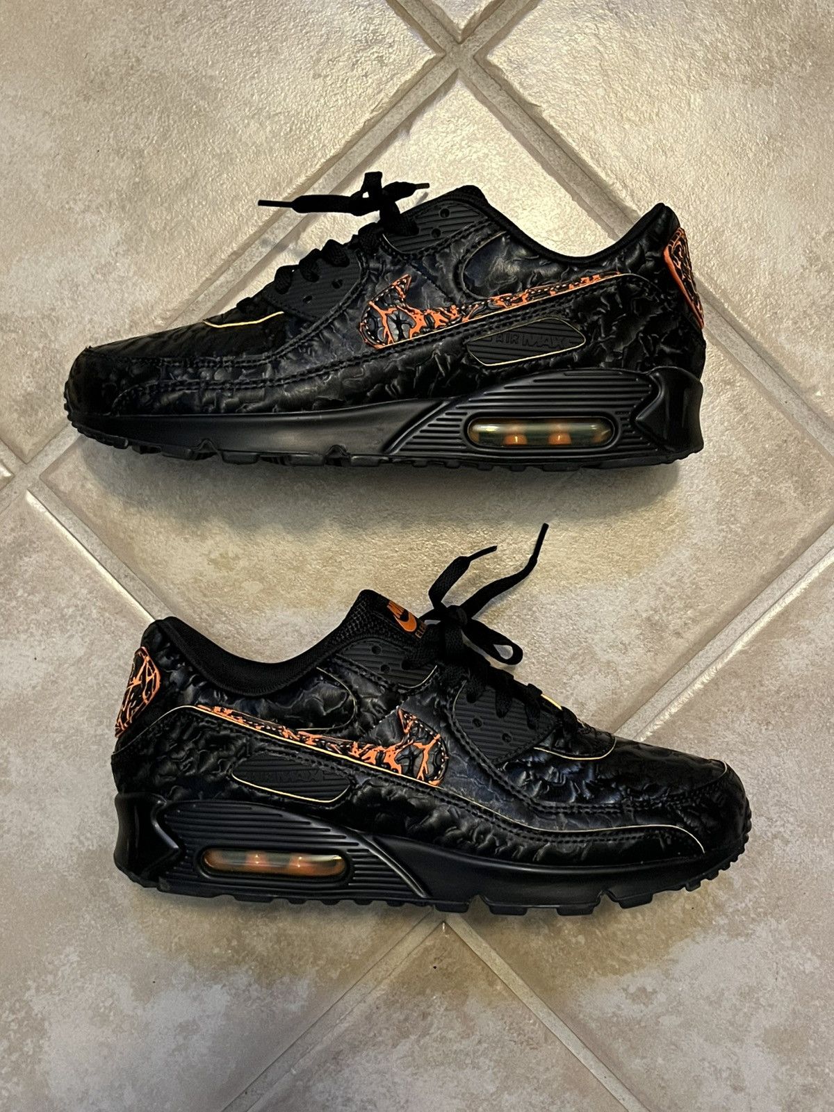 Nike AIR MAX 90 ‘VOLCANO’ Size US 10.5 / EU 43-44 - 1 Thumbnail