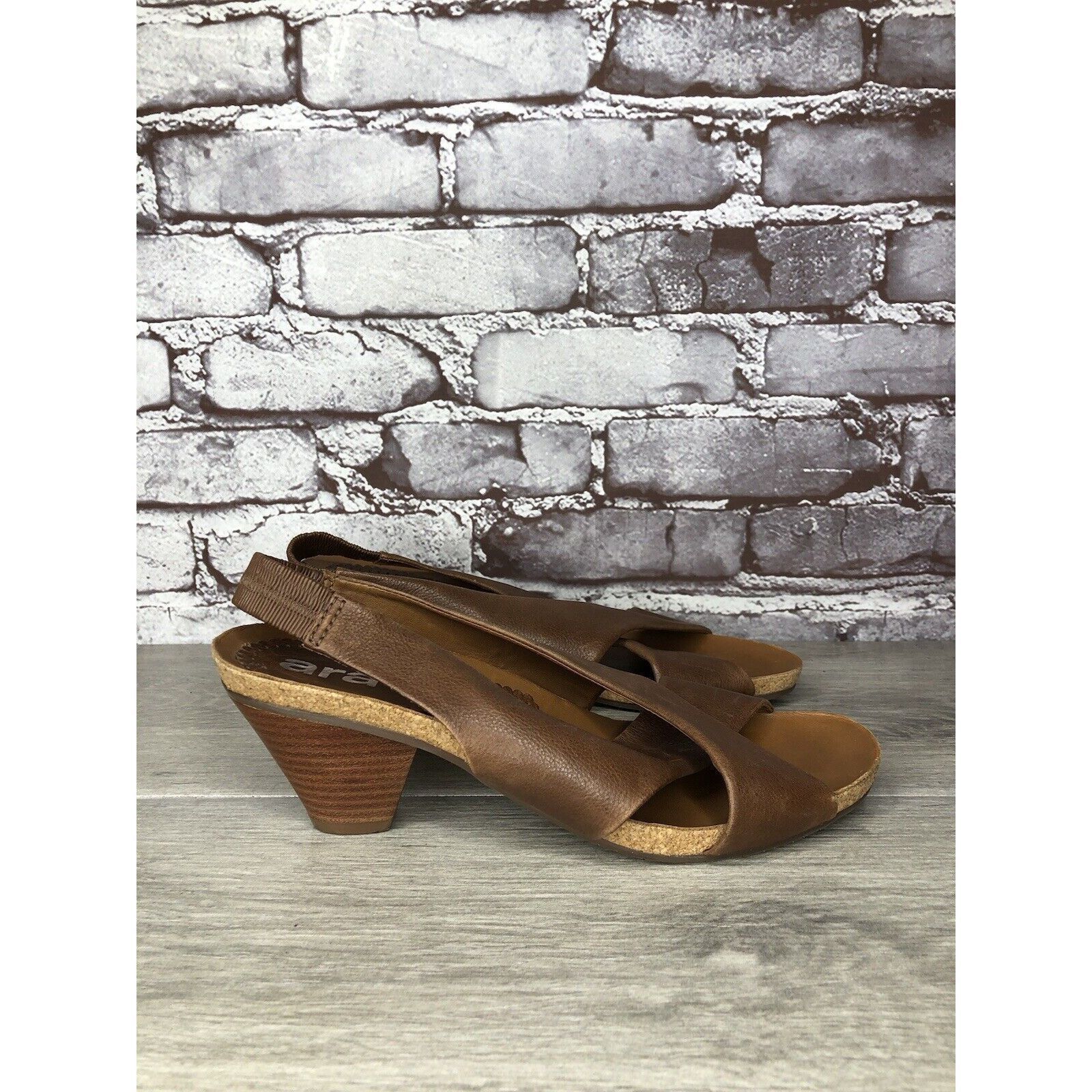 Other Ara Brown Leather Cross Strap Wooden Stacked Heel Sandals Wo Size US 8 / IT 38 - 12 Thumbnail