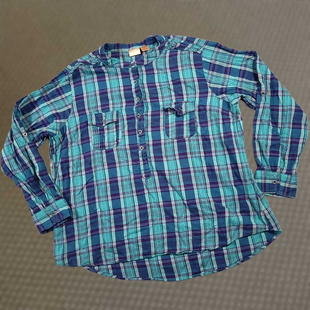 Vintage Northcrest Shirt Women's 2X Plus Blue Plaid Roll Tab Sleeve Henley Pockets Shirt Size XXL / US 16-18 / IT 52-54 - 1 Thumbnail