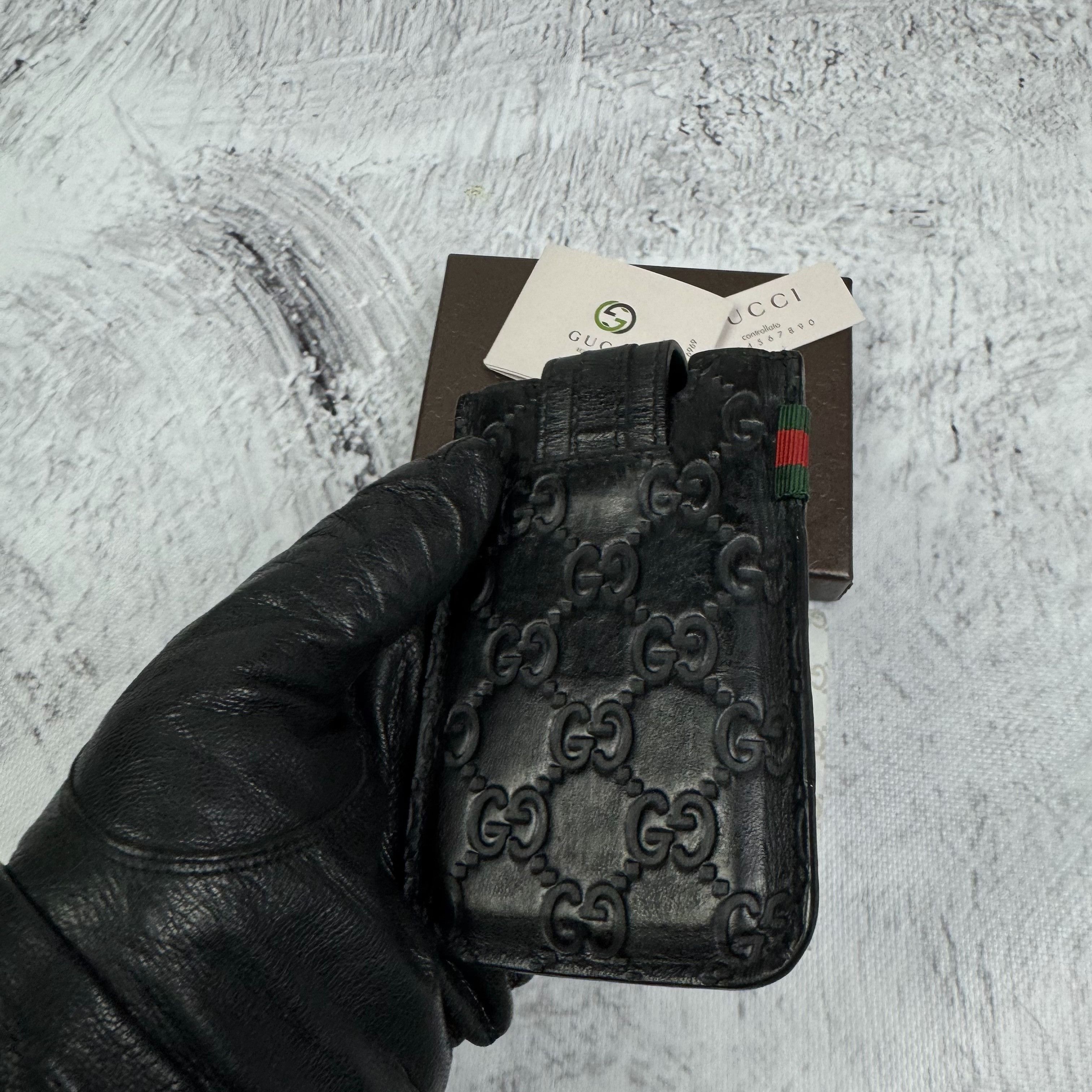 Gucci Gucci Core Black Leather Monogram Embossed Cell Phone Case Size ONE SIZE - 7 Thumbnail