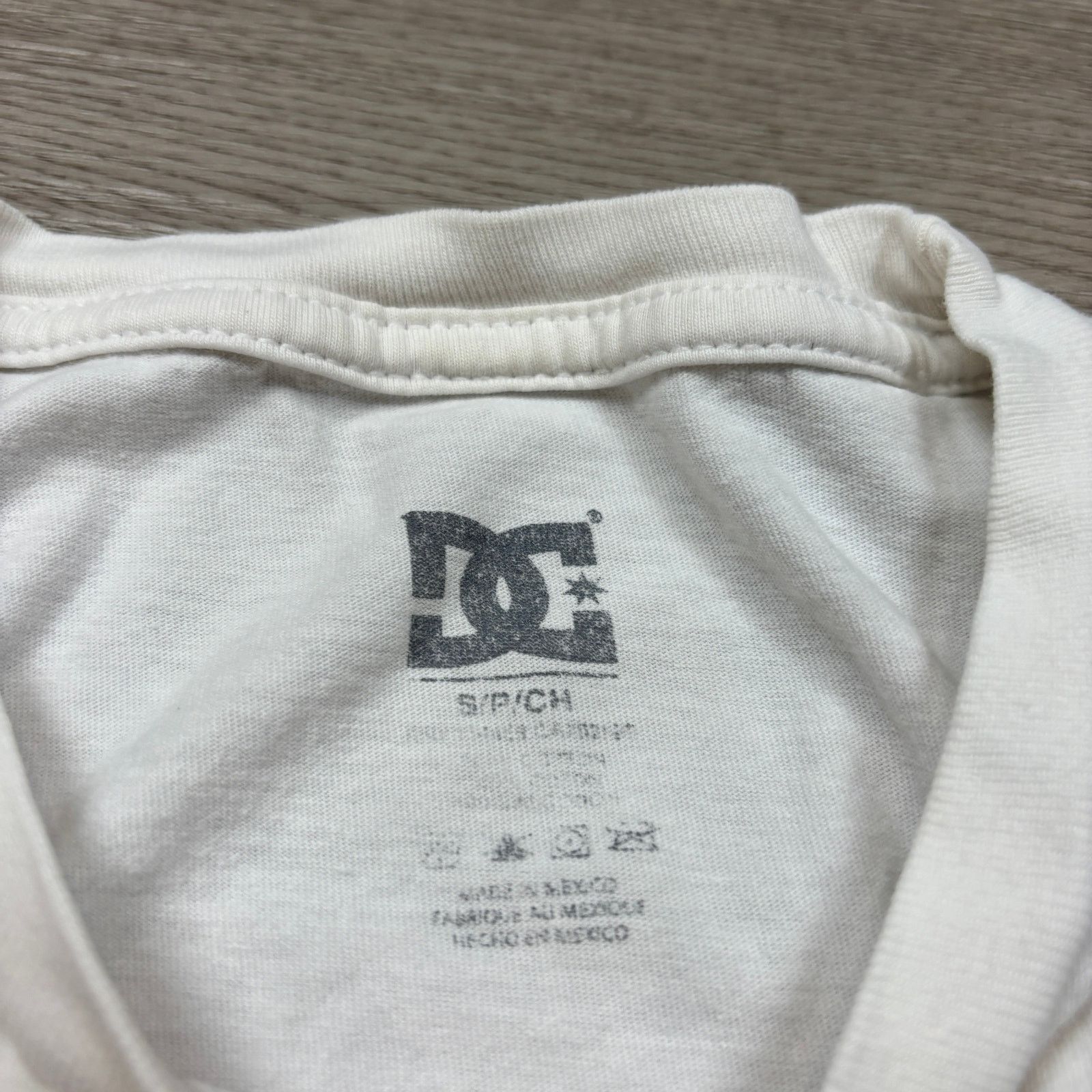 DC DC Shoes Cretail Paris Skateboarding Graphic Shirt Men's S Size US S / EU 44-46 / 1 - 7 Thumbnail