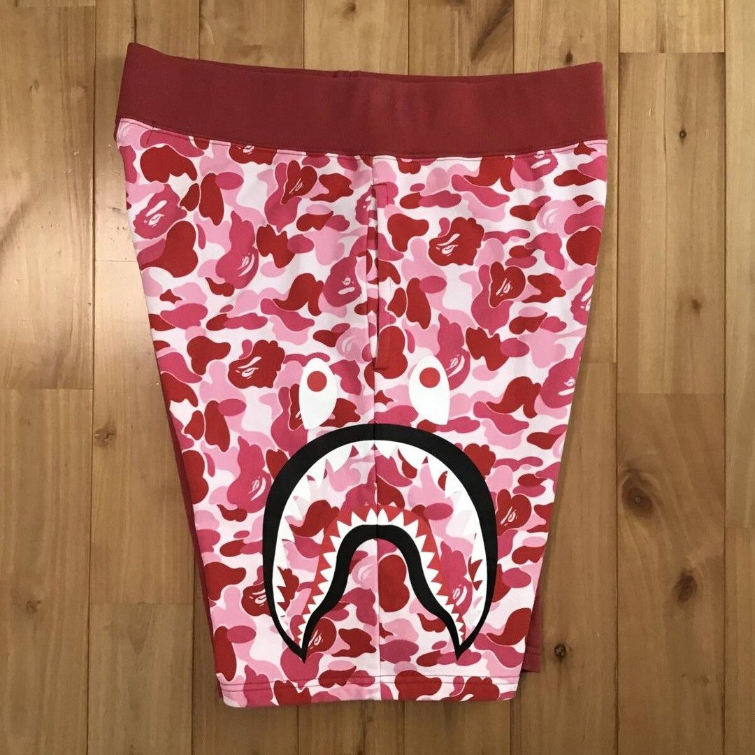 Bape BAPE Side Shark sweat shorts ABC camo pink APE ★size L Size US 34 / EU 50 - 2 Thumbnail