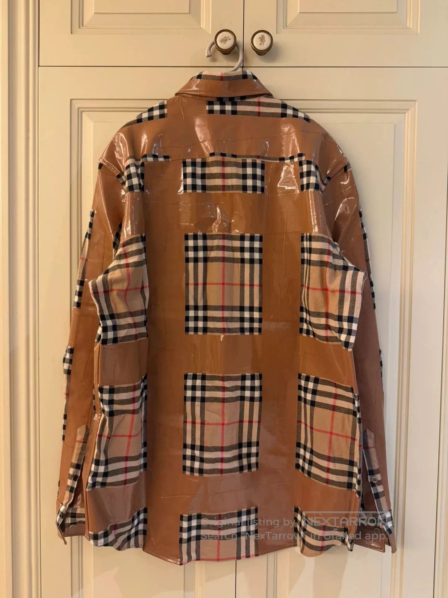 Burberry Burberry Plaid Tape Shirt Size XS. Size XS / US 0-2 / IT 36-38 - 2 Thumbnail