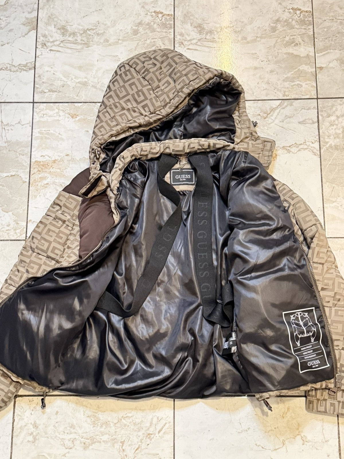 Guess Guess monogrammed puffer Size XS / US 0-2 / IT 36-38 - 5 Thumbnail