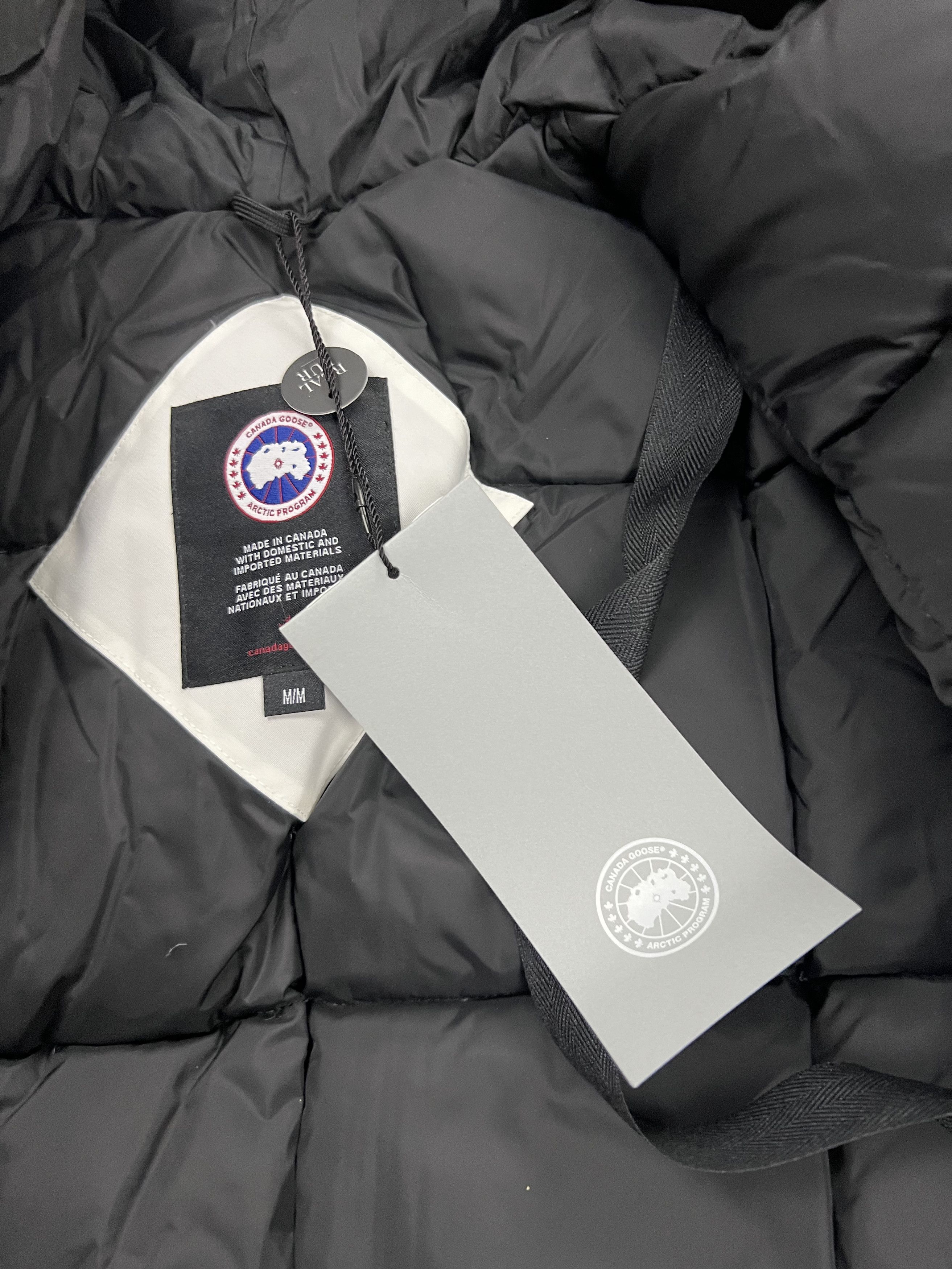 Canada Goose Canada Goose expidition parka new size M Size M / US 6-8 / IT 42-44 - 8 Thumbnail