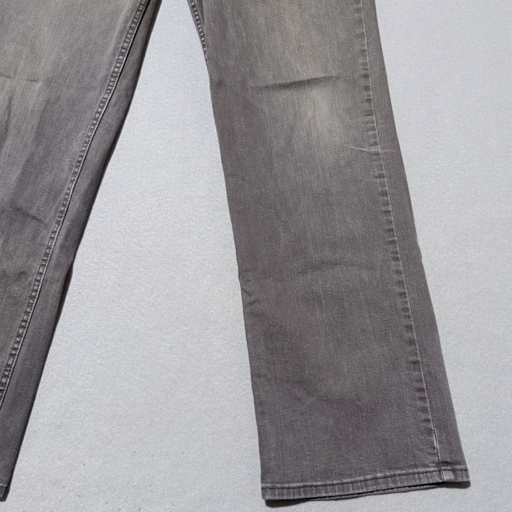 Calvin Klein Calvin Klein Jeans Gray Denim Mid Rise Classic Straight Fit Zip Fly 36x30 Mens Jeans Size US 36 / EU 52 - 6 Thumbnail