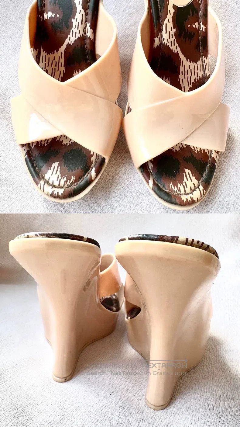 Vivienne Westwood Vivienne Westwood Beige asymmetric wedge high-heeled sanda Size US 4.5 / IT 34.5 - 8 Thumbnail