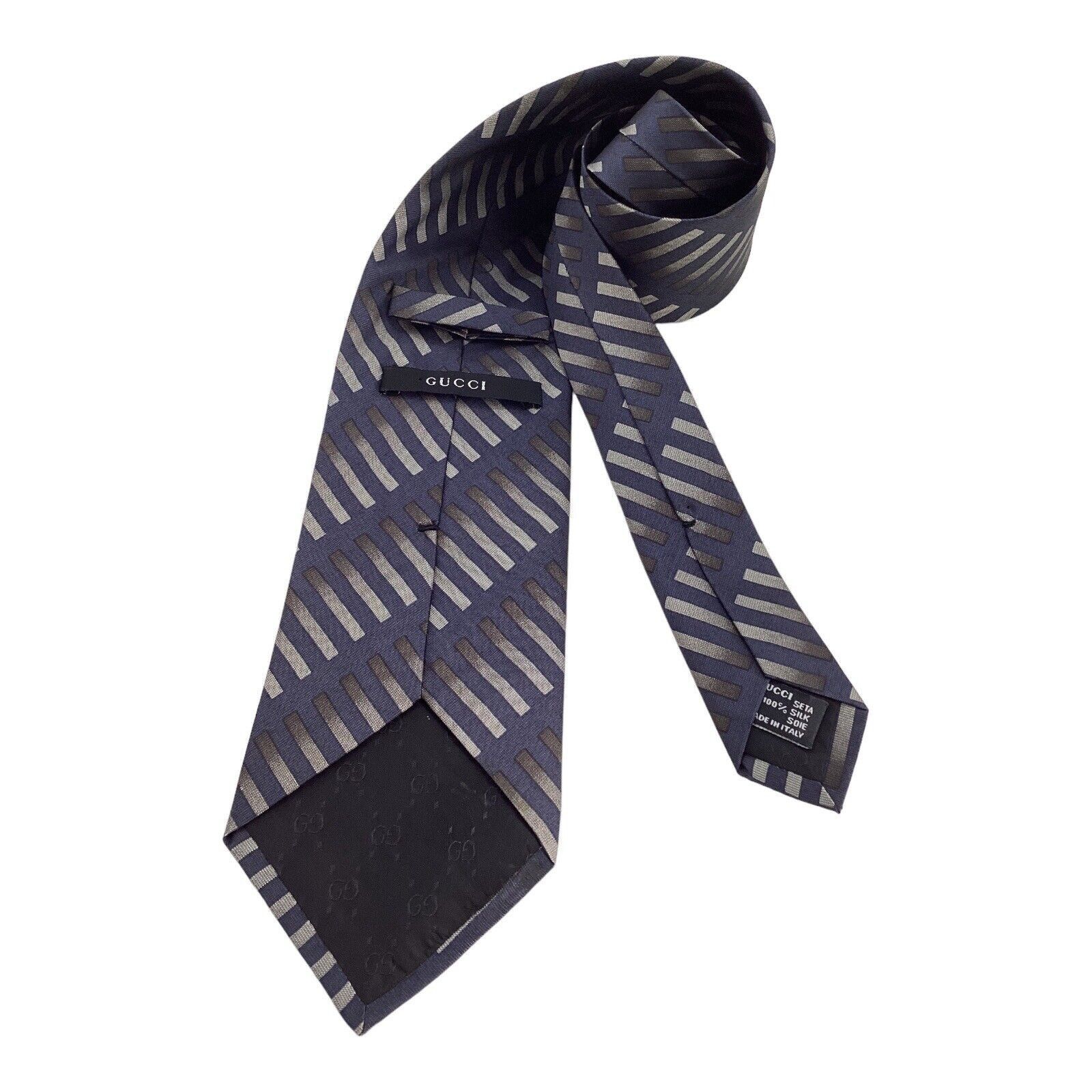 Gucci GUCCI Blue Striped Luxury Designer Silk Tie Made In Italy W: Size ONE SIZE - 1 Thumbnail