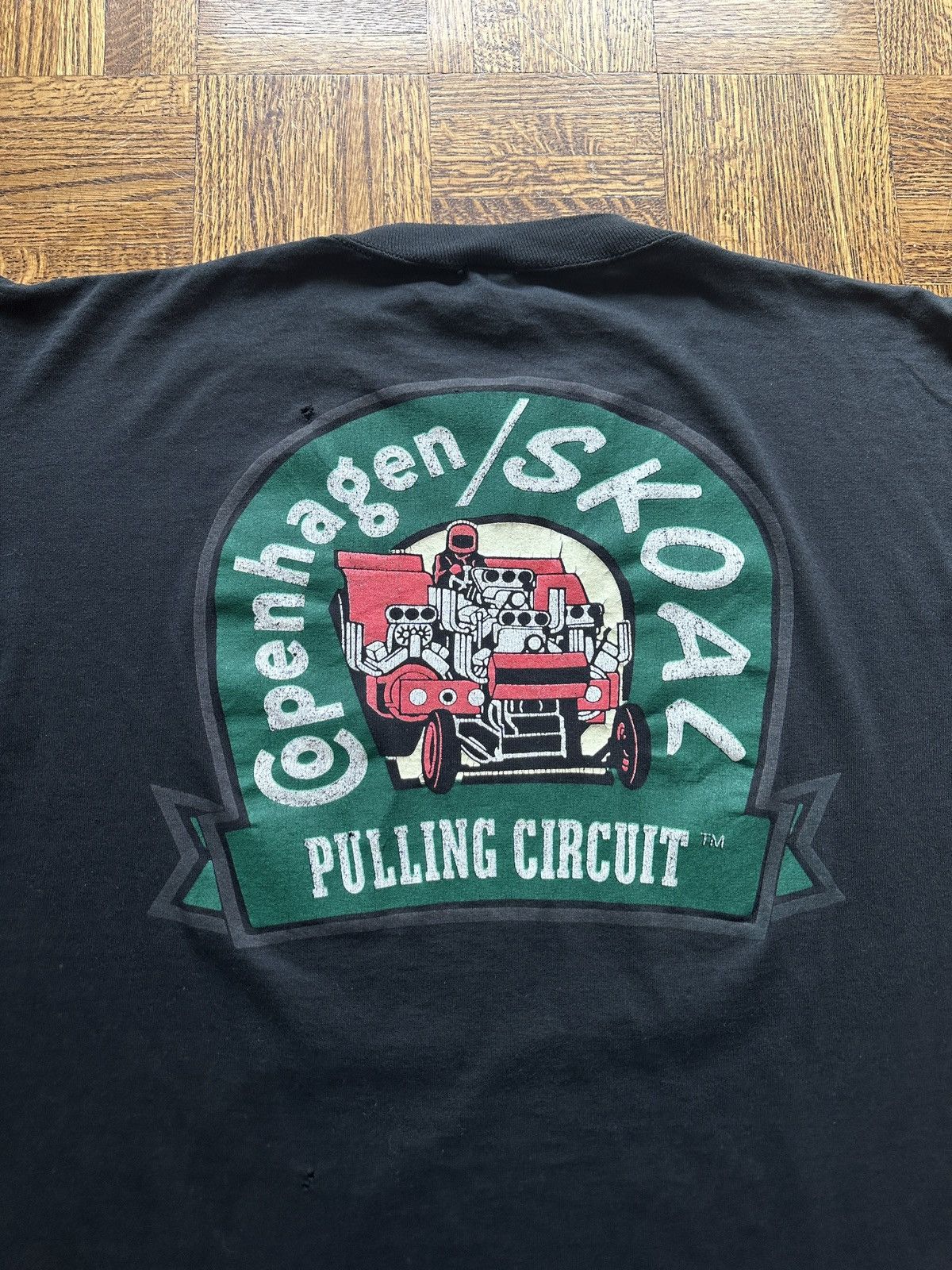 Vintage Vintage 80s Copenhagen Skoal Pulling Circuit Graphic Tee Size US XL / EU 56 / 4 - 5 Thumbnail