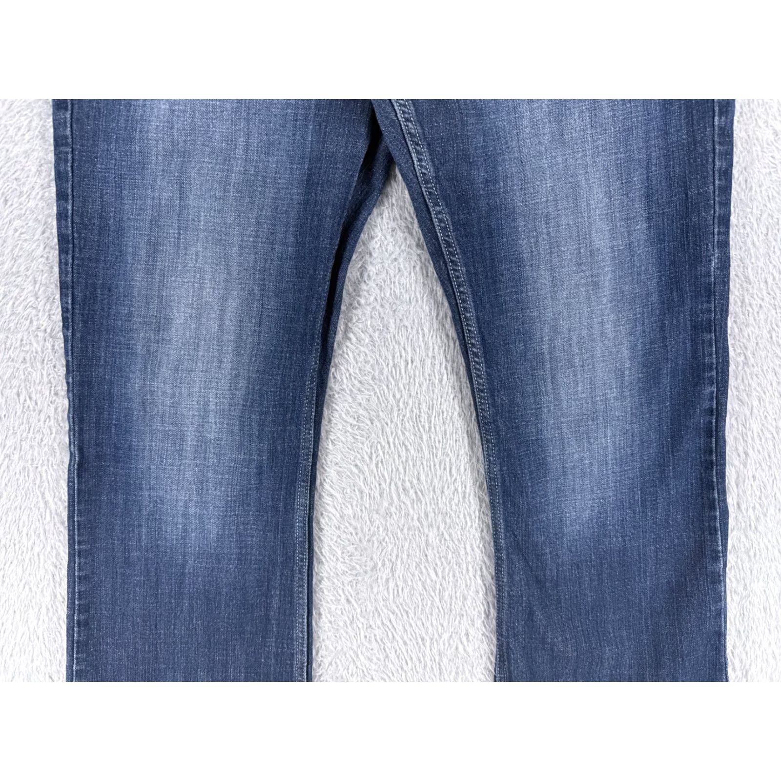 Wrangler Wrangler Jeans Women 13 Blue Denim Bootcut Embroidered Cotton Western 33x27 Regular Inseam 27" Pants 5-Pocket Southwestern Cowboy Designer Mens Size 34" / US 12 / IT 48 - 3 Thumbnail