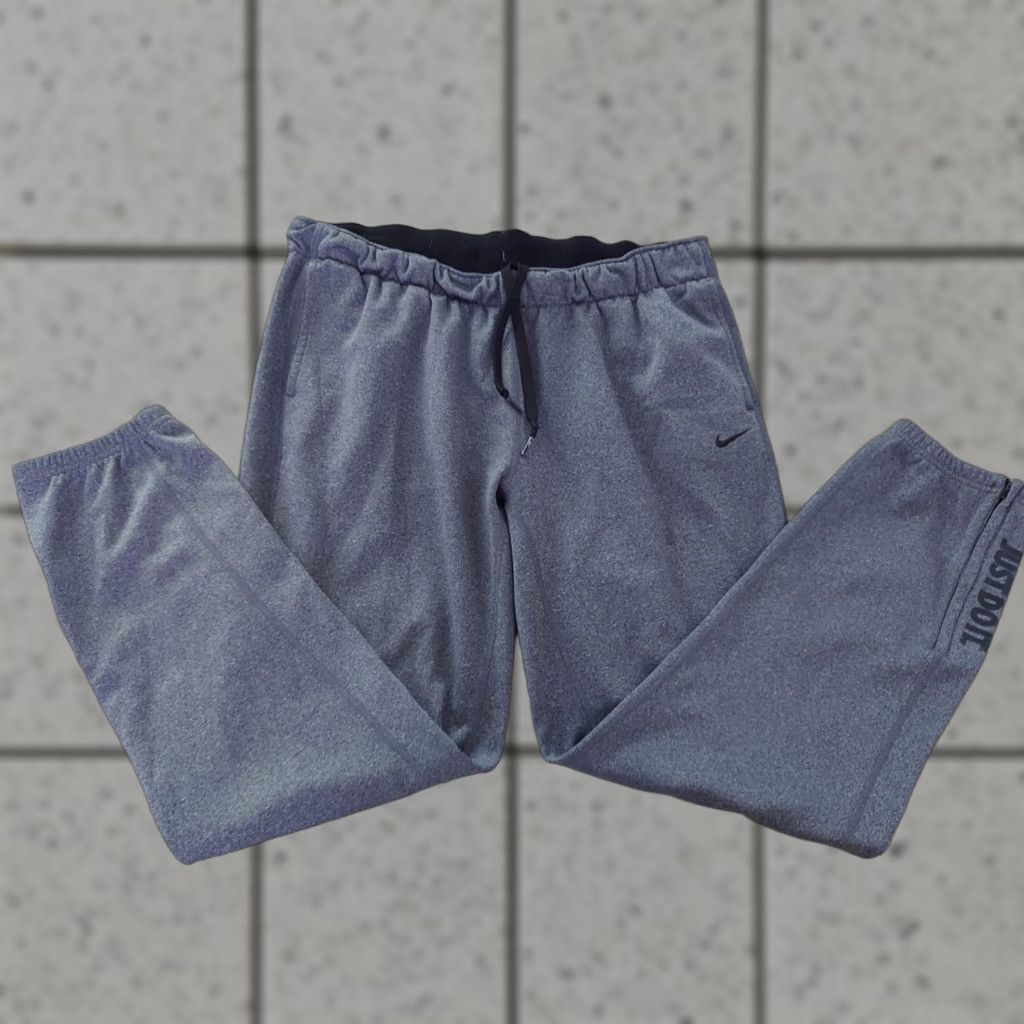 Nike VINTAGE? No. Size US 33 - 1 Thumbnail