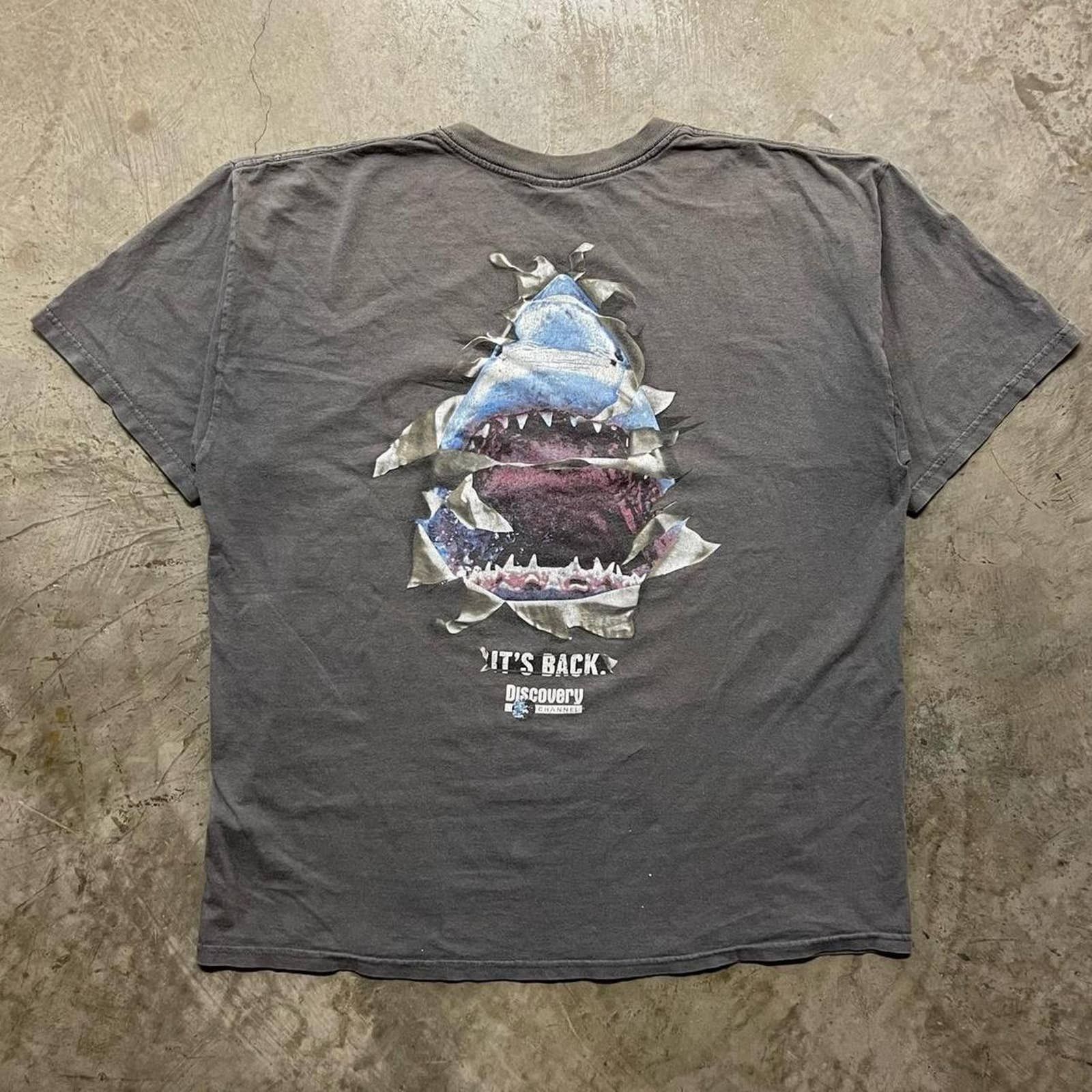 Vintage Vintager shark week y2k graphic | Grailed