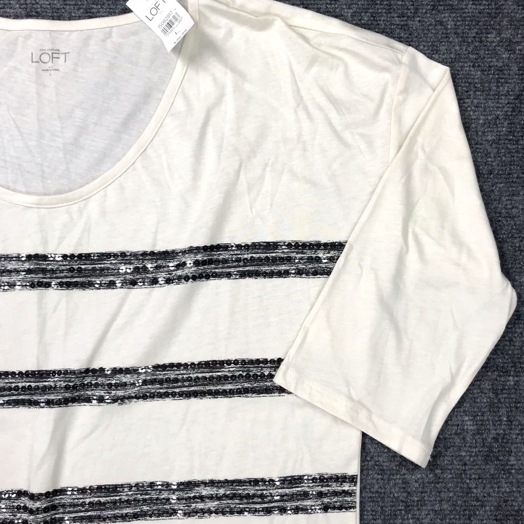 Ann Taylor NWT Ann Taylor Loft Stylish Sequenced Beige Gray Shirt Women’s Large 3/4 Sleeve Size L / US 10 / IT 46 - 5 Thumbnail