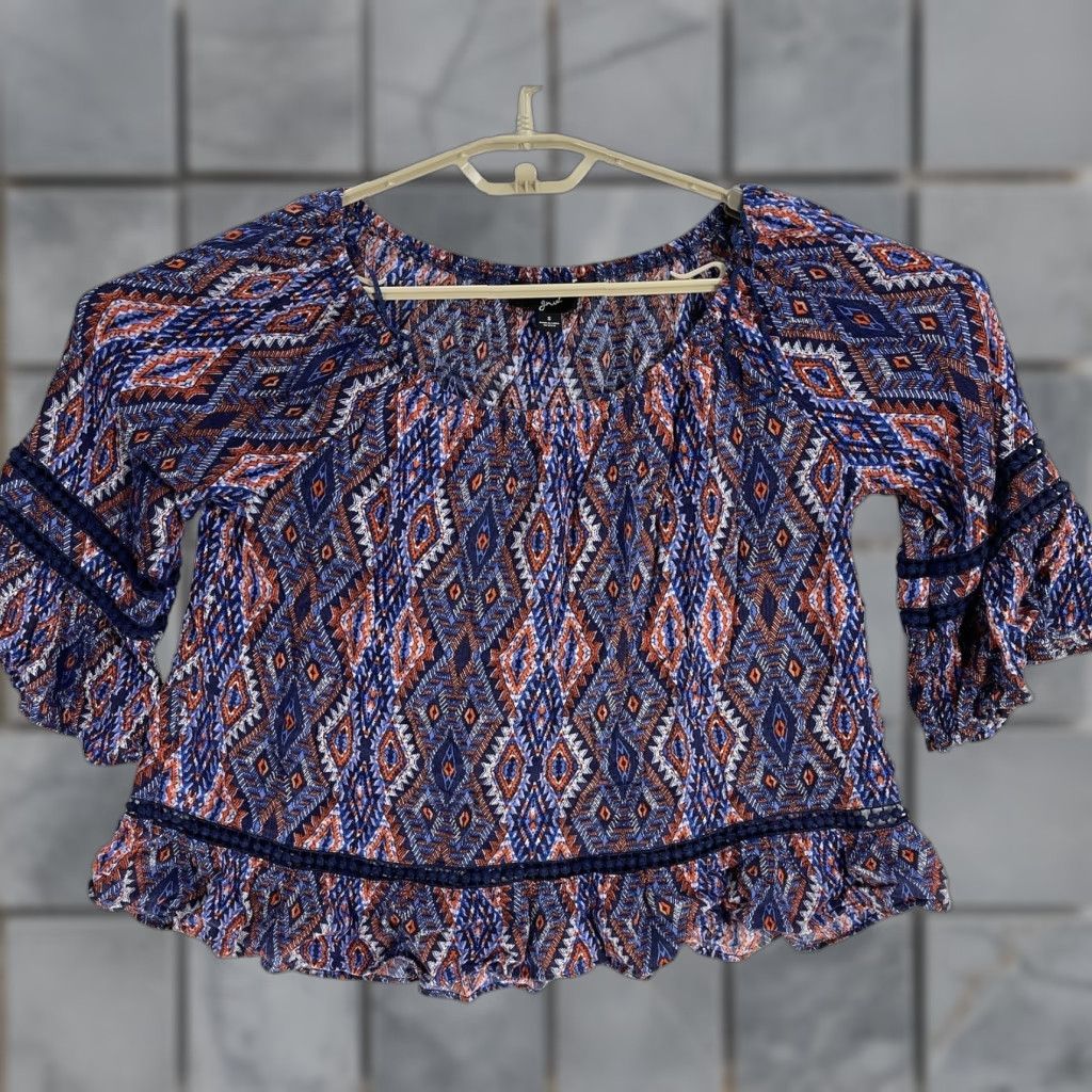 Vintage GNW Blouse S Blue Boho Bohemian Hippie Prairie Artsy Festival Tunic 3/4 Sleeve Scoop Neck Rayon Regular Womens Size S / US 4 / IT 40 - 1 Thumbnail