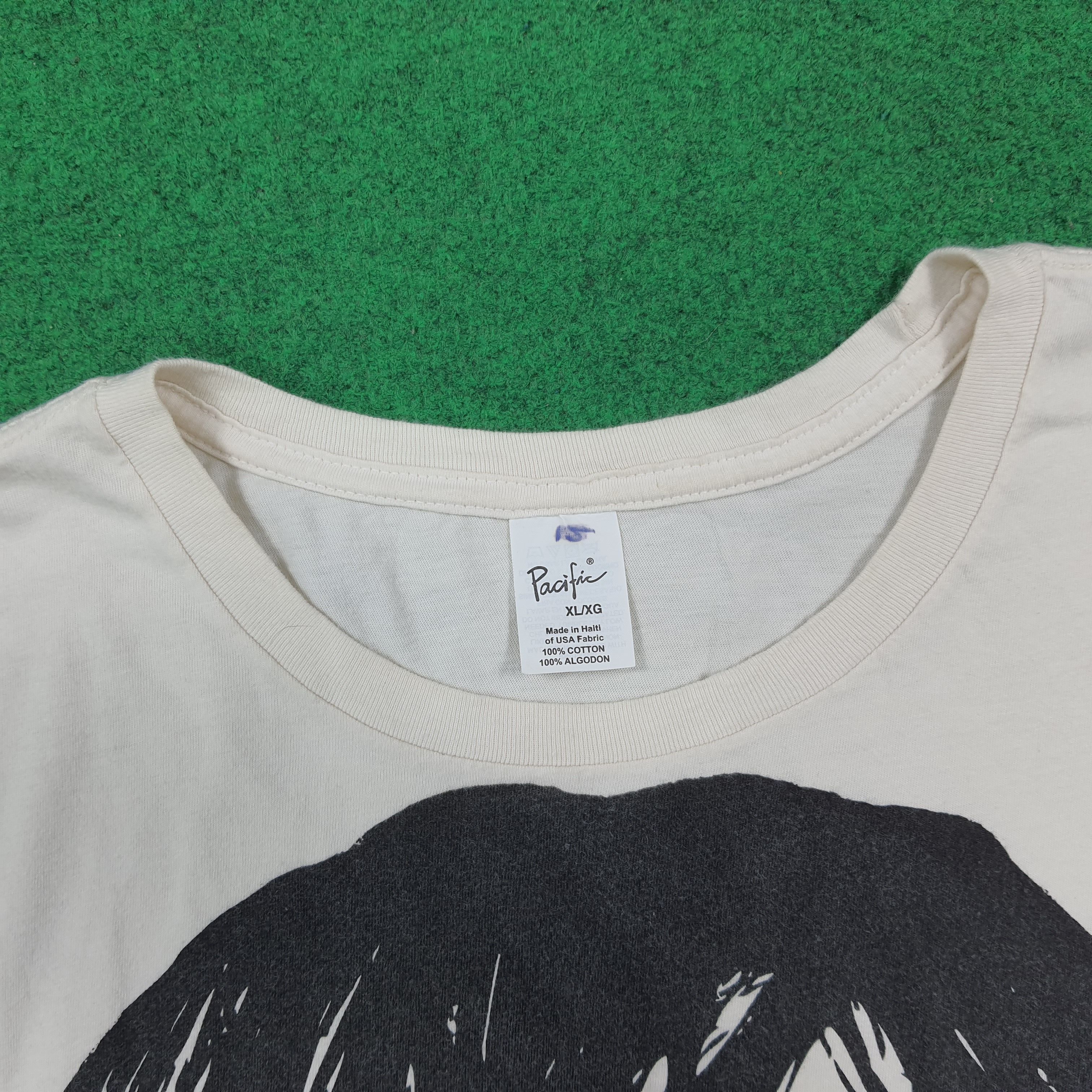 Band Tees Iconic Gerard Way My Chemical Romance MCR Tshirt C294N59 Size US XL / EU 56 / 4 - 4 Thumbnail