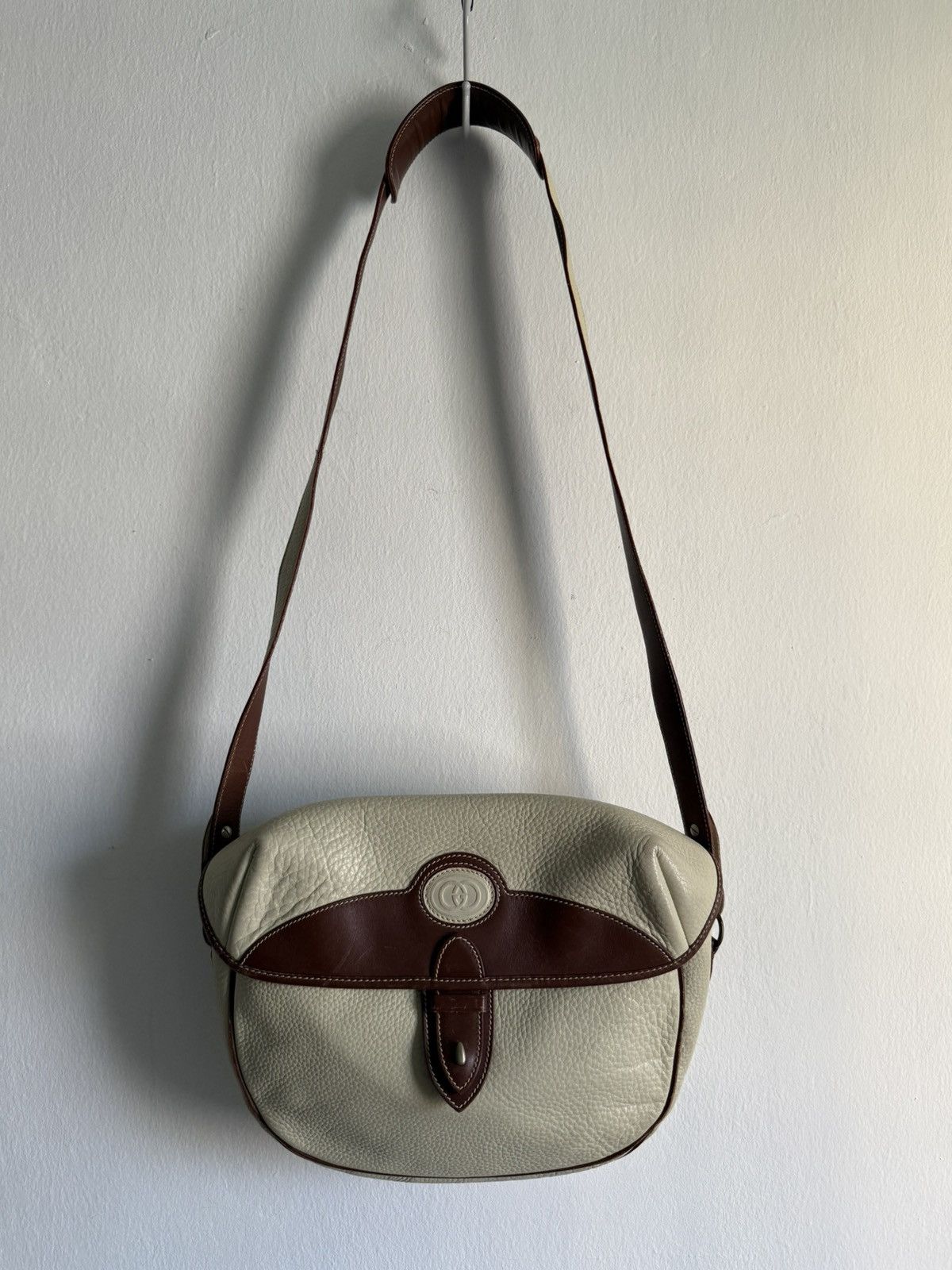Gucci Vintage 90s Gucci Calfskin leather sling bag Size ONE SIZE - 2 Thumbnail