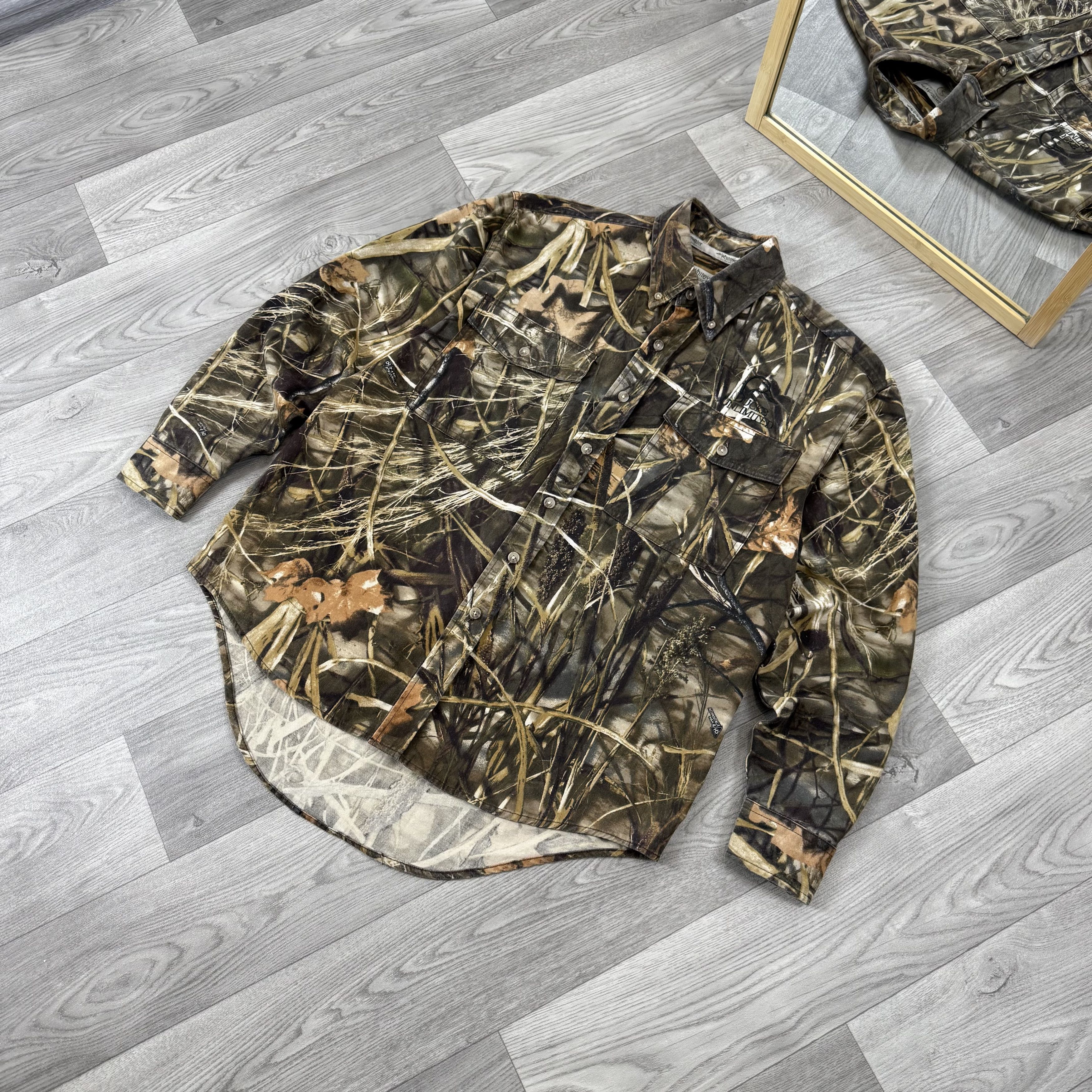 Vintage Vintage Ducks Unlimited Real Tree Button Up Overshirt Jacket Size US M / EU 48-50 / 2 - 3 Thumbnail
