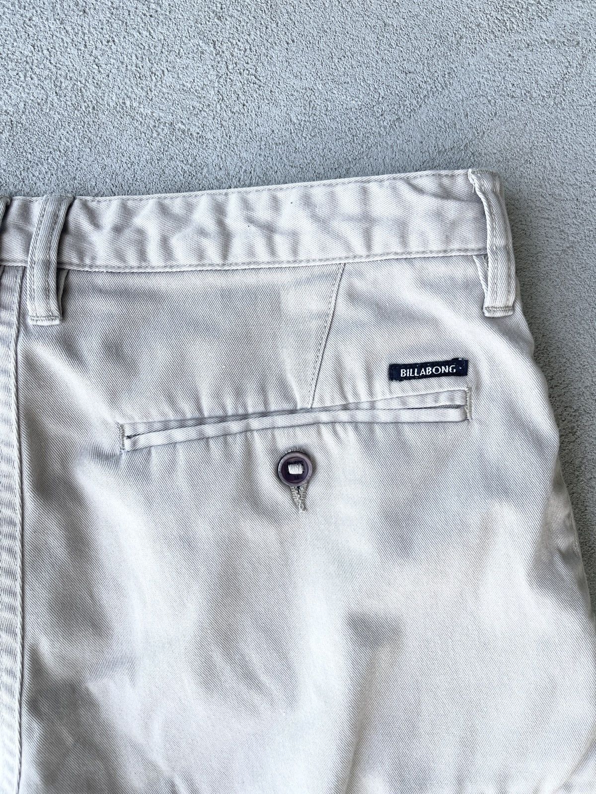 Billabong × Vintage STEAL! 2000s Billabong Khaki Shorts Size US 32 / EU 48 - 5 Thumbnail