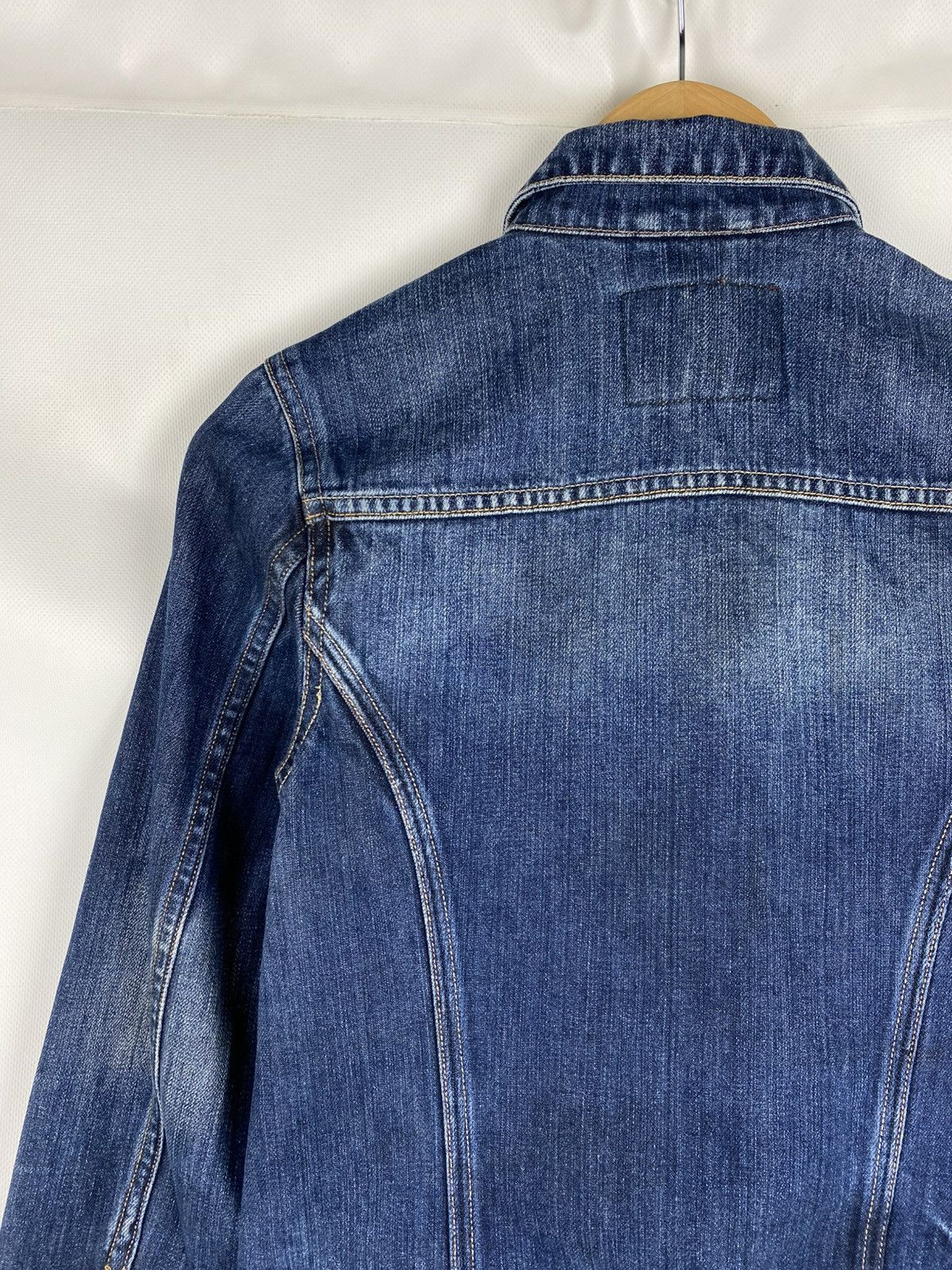 Allsaints × Japanese Brand Allsaints WMNS Easy Trucker ladies selvedge denim jacket Size M / US 6-8 / IT 42-44 - 16 Thumbnail