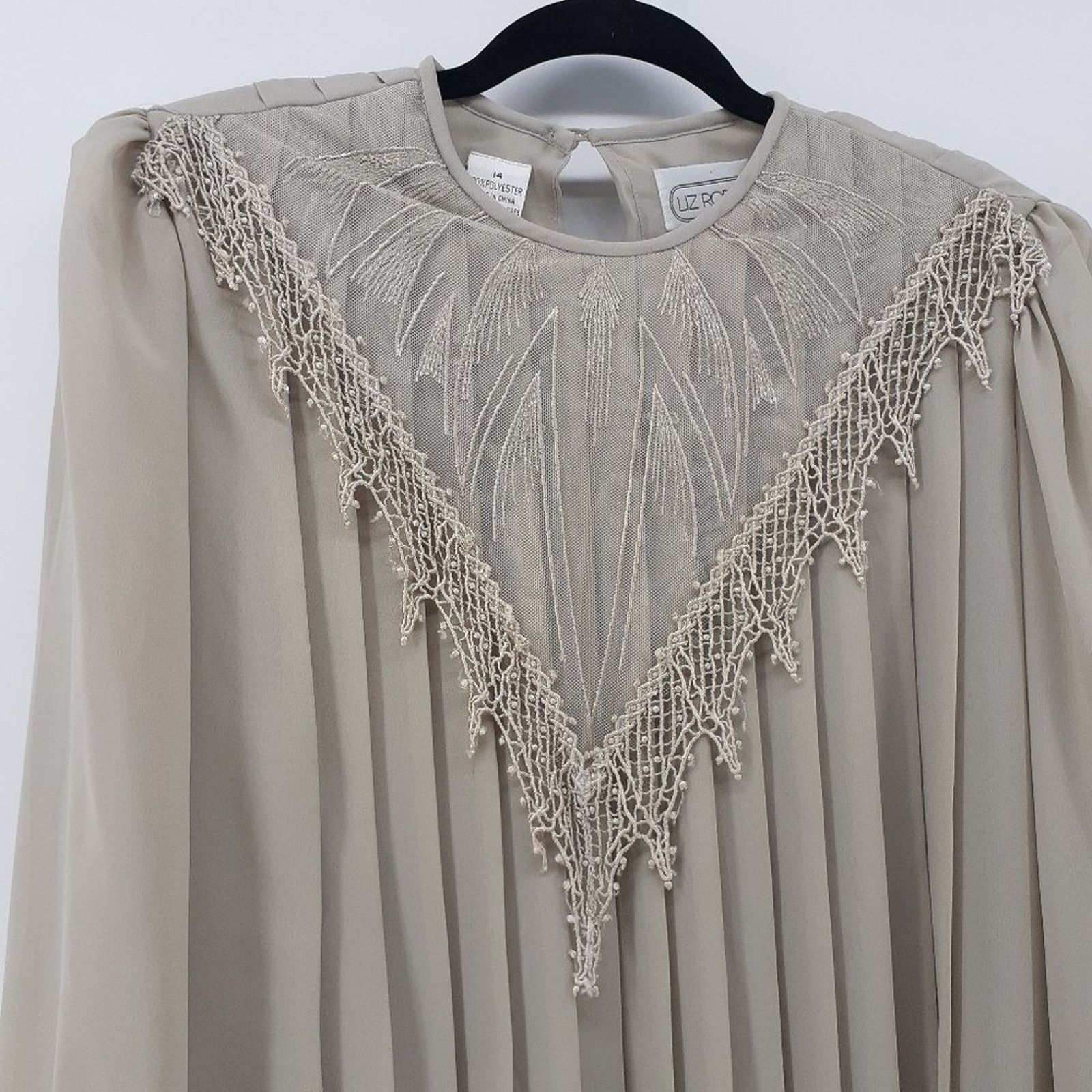 Vintage Liz Roberts Vintage Cottagecore Blouse 14 Sheer Beige Lace Size XL / US 12-14 / IT 48-50 - 8 Thumbnail