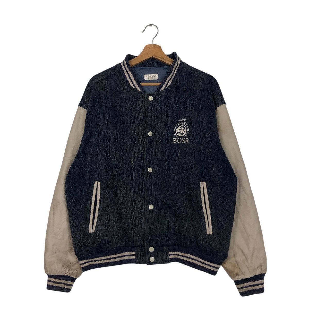 Japanese Brand 🔥VINTAGE BOMBER JACKET SUNTORY BOSS COFFEE BIG LOGO Size US M / EU 48-50 / 2 - 3 Thumbnail