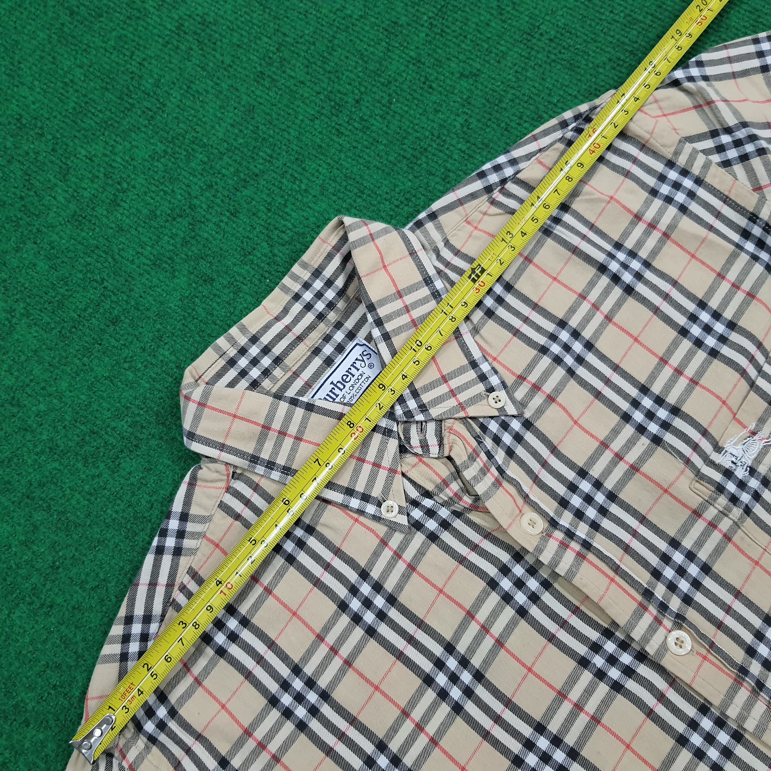 Burberry × Vintage Vintage Burberry Nova Check Button Up Shirt Size US M / EU 48-50 / 2 - 7 Thumbnail