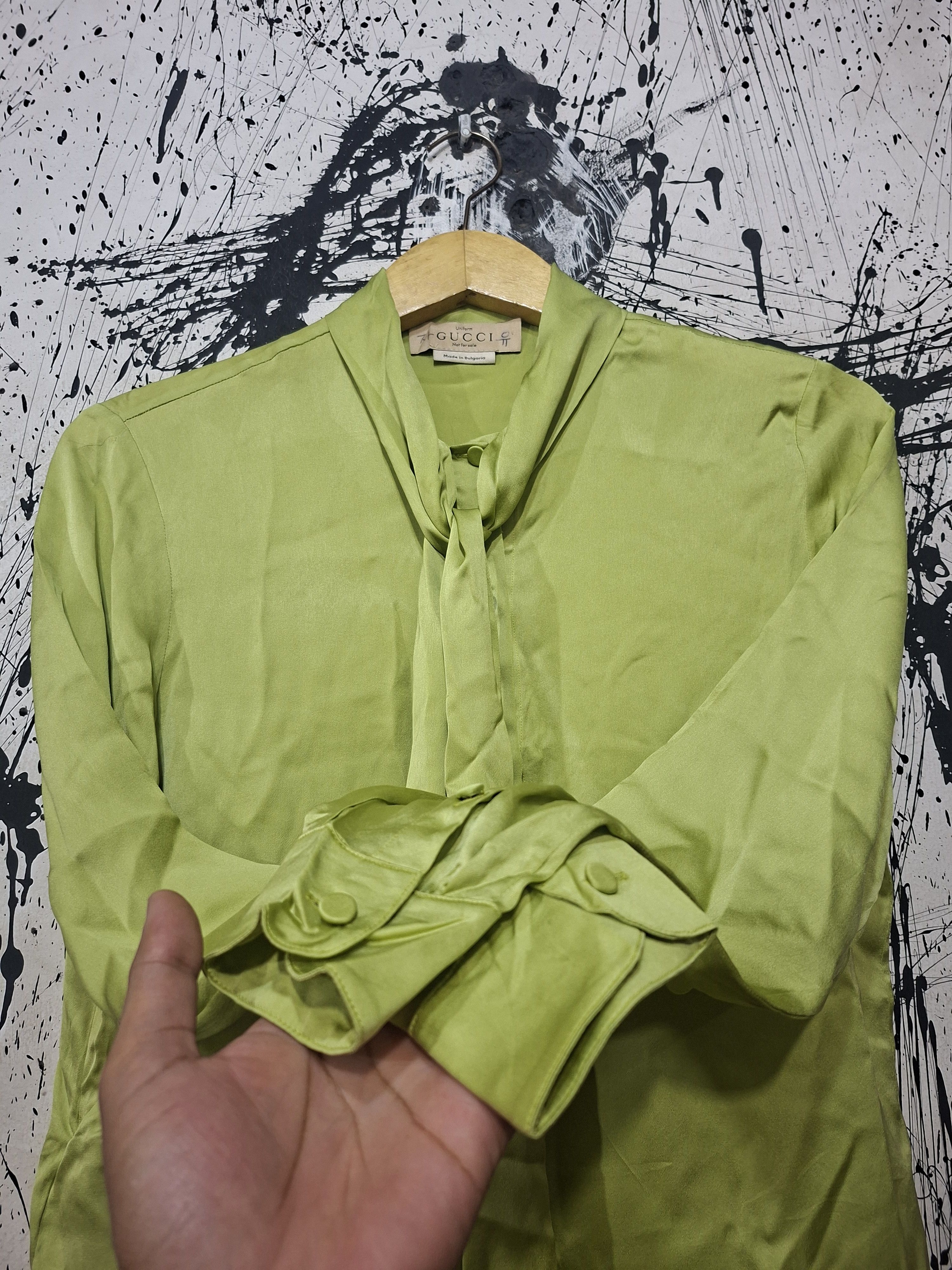 Gucci GUCCI ALESSANDRO MICHAEL ERA SS 2019 SILK BLOUSE Size S / US 4 / IT 40 - 6 Thumbnail