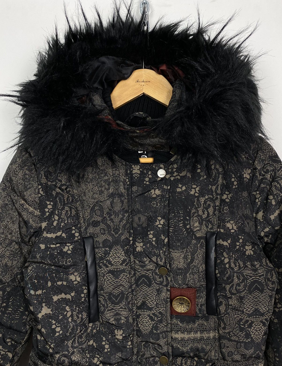 Designer Desigual Pakaian Jadi Wanita Puffer Jacket Women’s Size 36/S Size S / US 4 / IT 40 - 2 Thumbnail