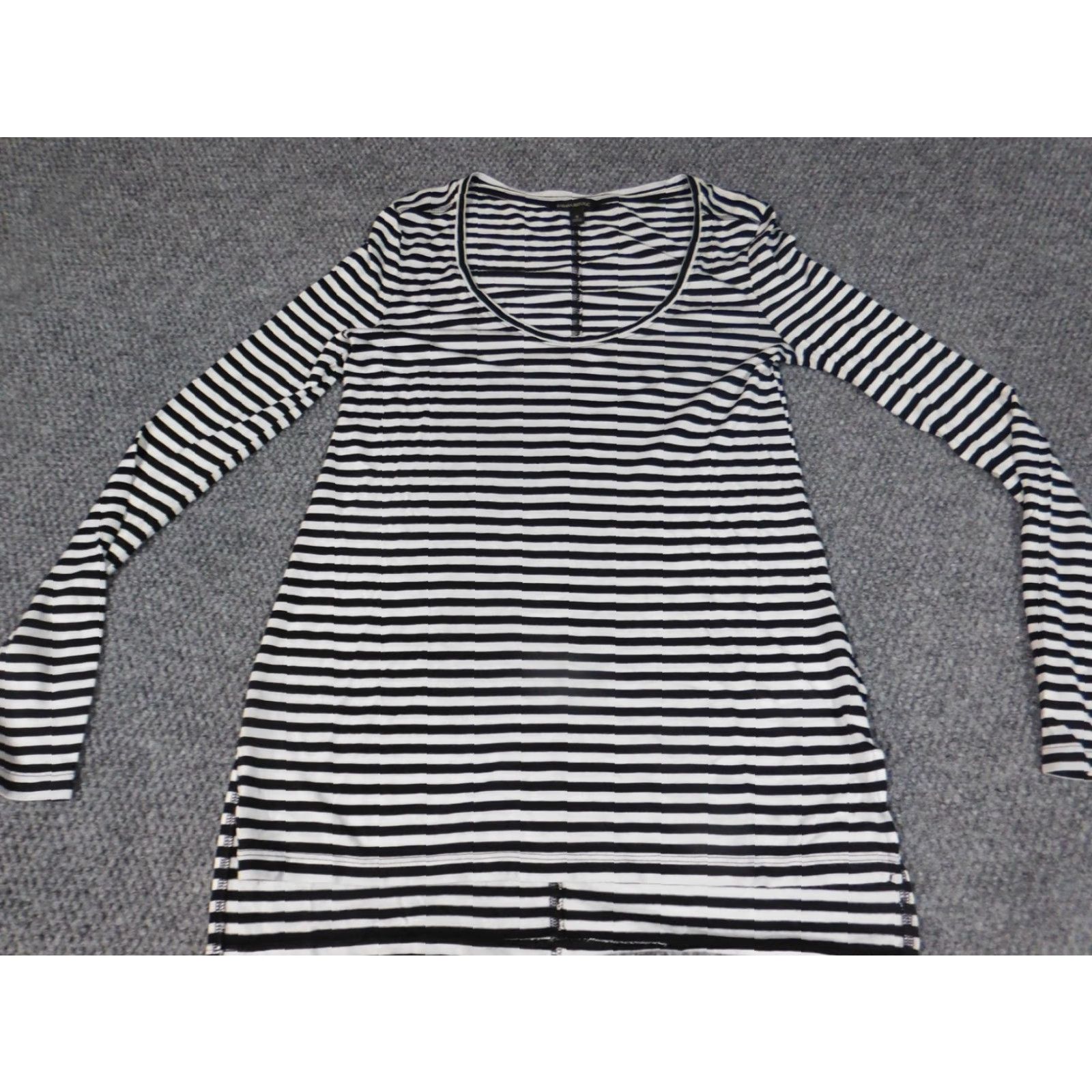Banana Republic Banana Republic Blouse Womens Small Black Striped Long Sleeve Crew Neck Pullover Casual Regular Stretch Indoor Size S / US 4 / IT 40 - 2 Thumbnail
