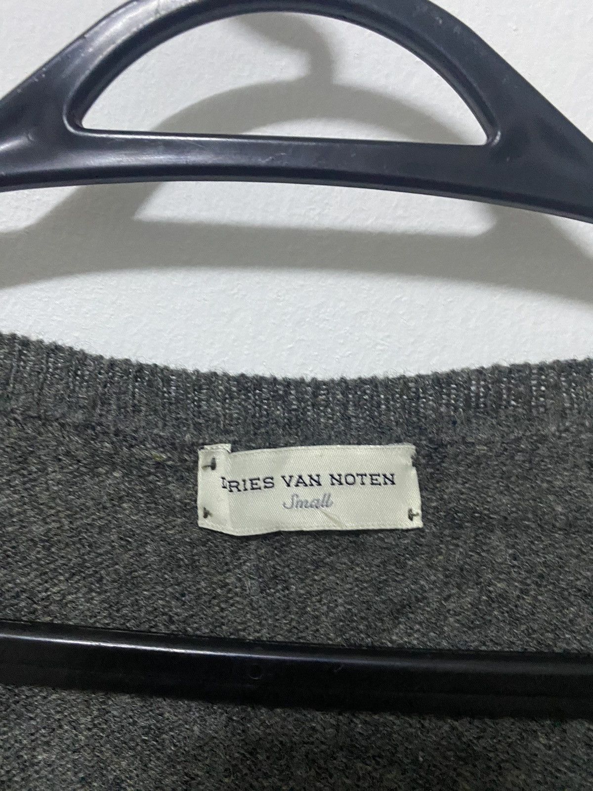 Dries Van Noten Vintage Dries van Noten mohair v-neck sweater Size US S / EU 44-46 / 1 - 8 Thumbnail