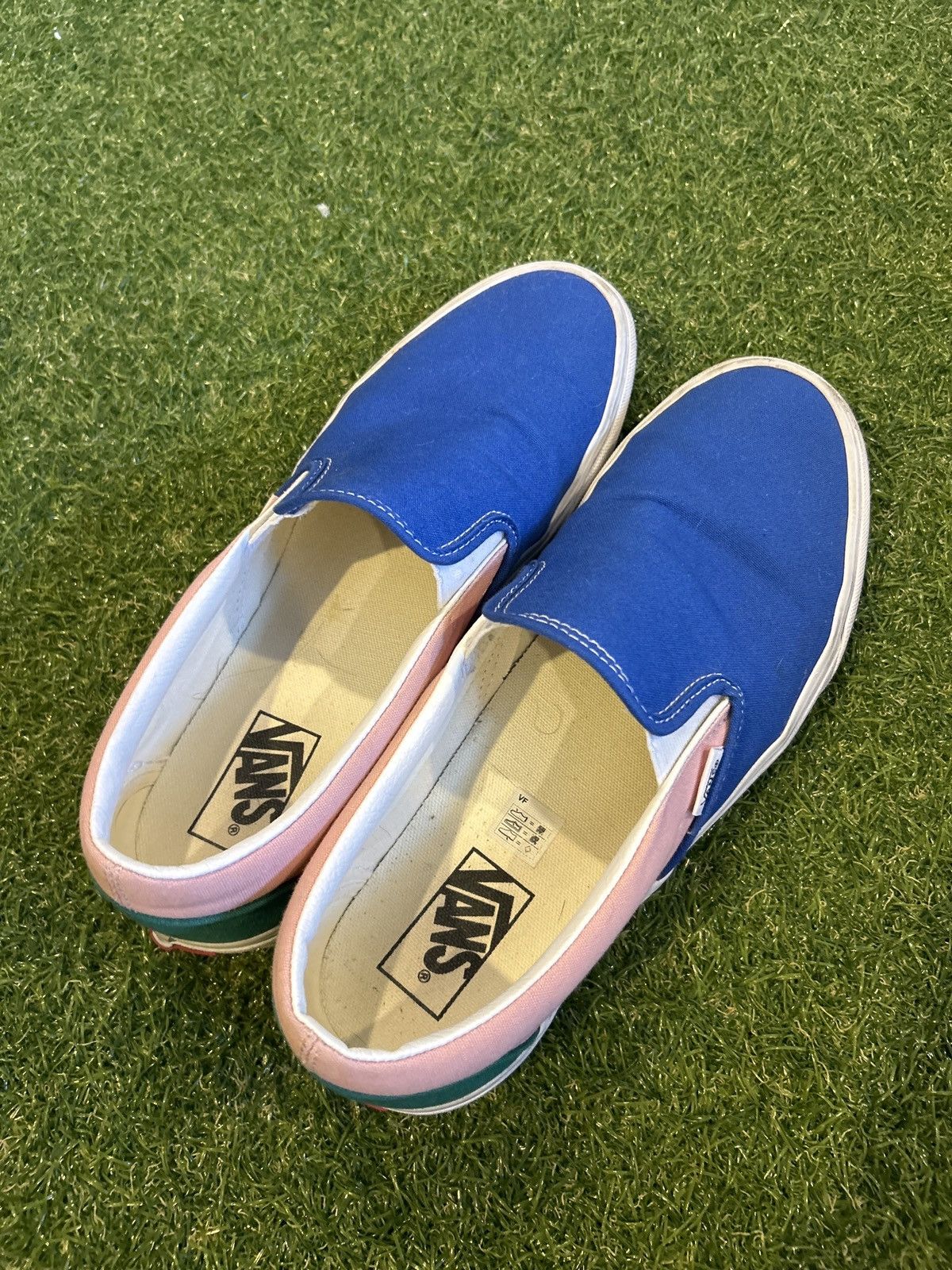 Vans Vans Classic Slip-On ‘Retro Court Multi’ Size US 10.5 / EU 43-44 - 4 Thumbnail