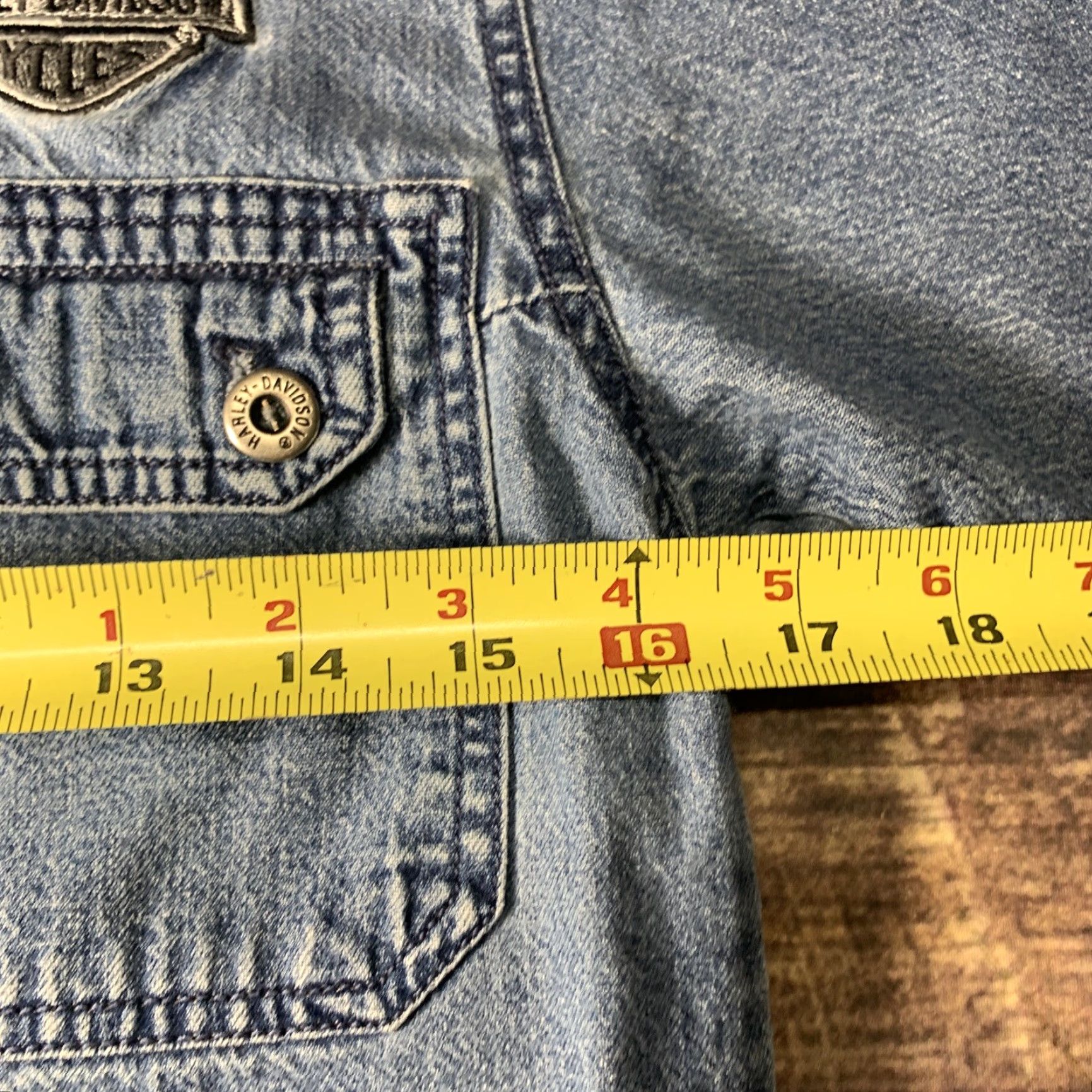 Harley Davidson Harley-Davidson Women's Denim Button Down Shirt Short Sleeve Logo Cotton Small Blue Size S / US 4 / IT 40 - 6 Thumbnail