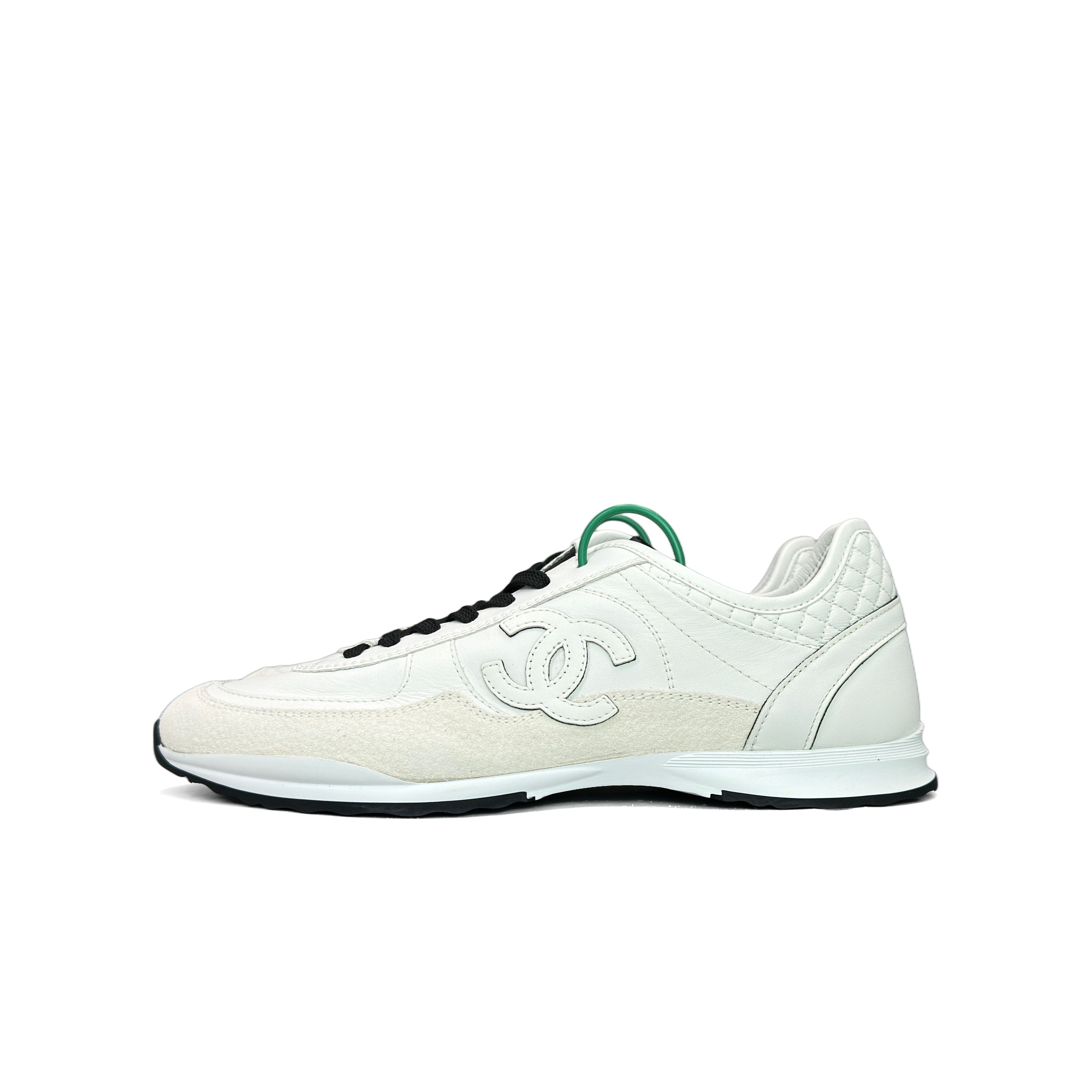 Chanel Chanel White Leather CC Low-Top Sneakers Size 40 Size US 10 / IT 40 - 1 Thumbnail