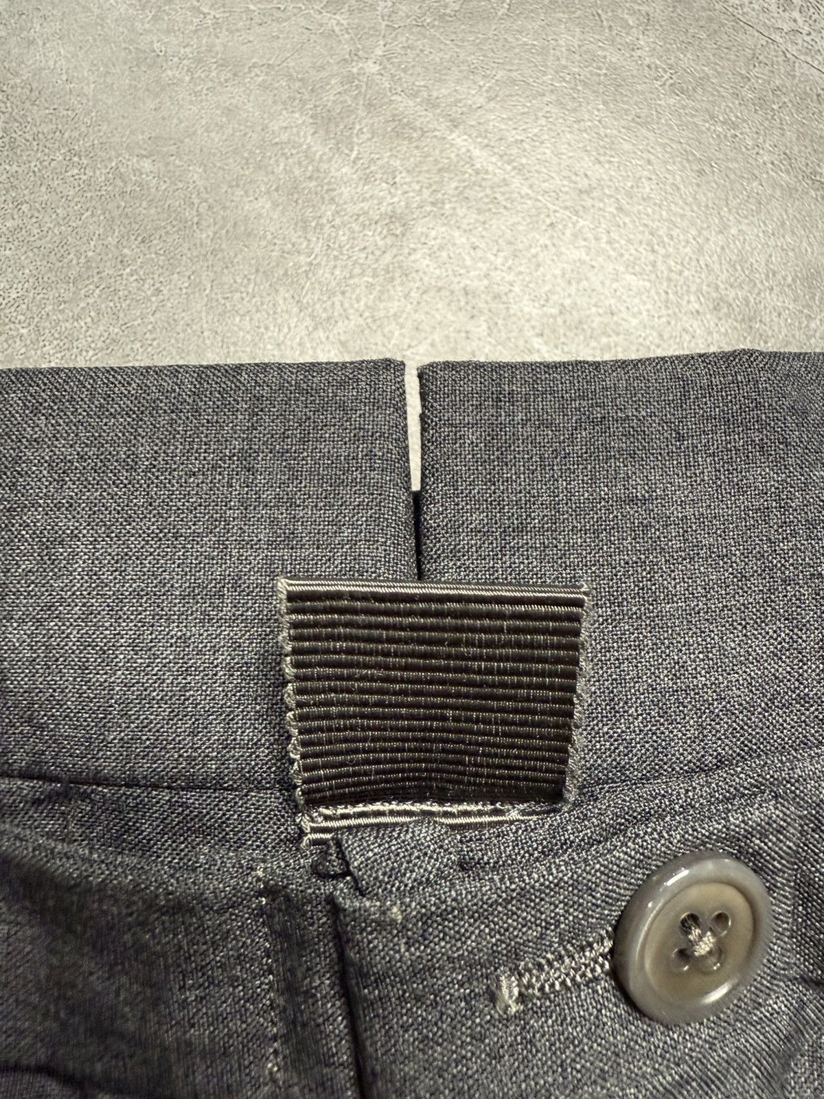 Thom Browne Thom Browne Grey Band Back Strap Cropped Pants Size US 30 / EU 46 - 12 Thumbnail