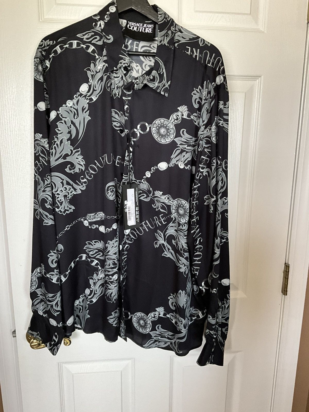 Versace Versace silk shirt black and grey never worn tag still on Size US XL / EU 56 / 4 - 1 Thumbnail