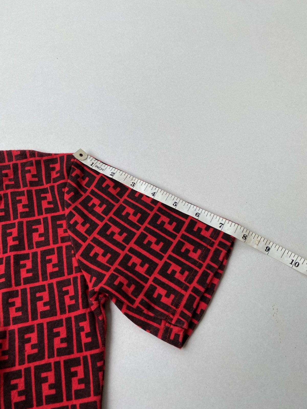 Fendi Vintage Fendi Monogram Tshirt Size S / US 4 / IT 40 - 7 Thumbnail