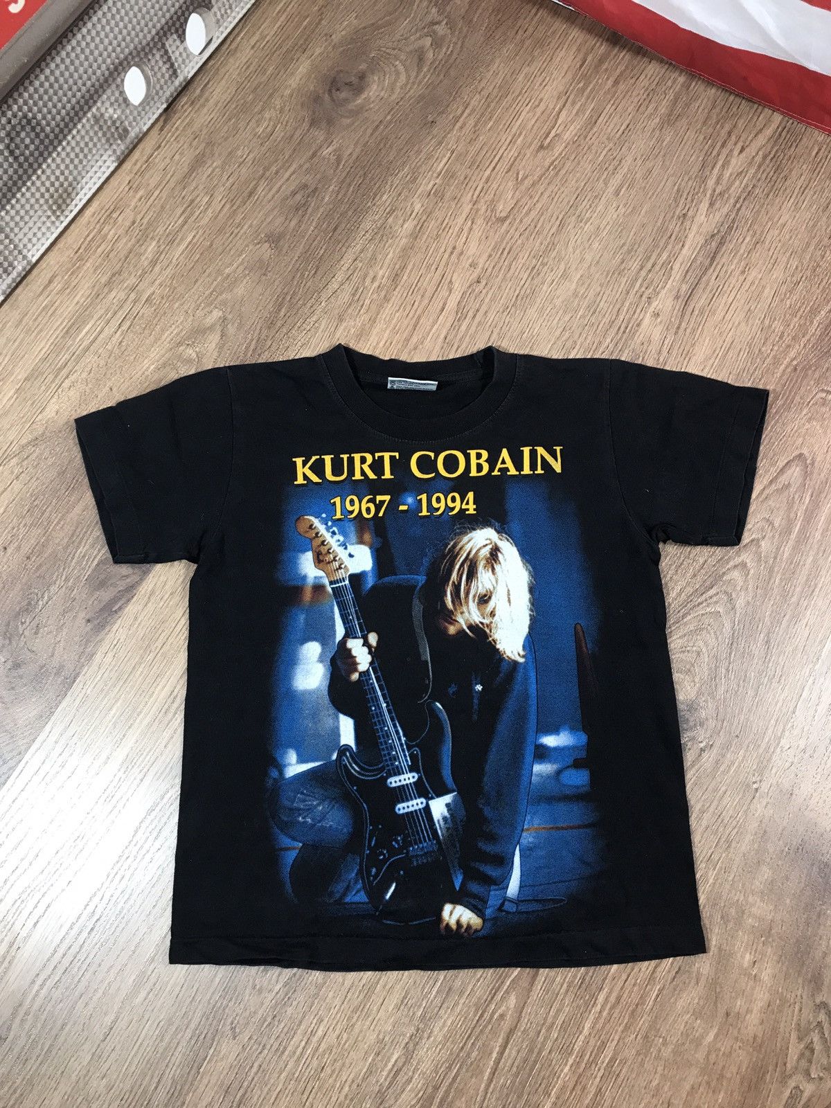 Nirvana × Vintage Vintage 90s Kurt Cobain Nirvana T Shirt Rare Size US XS / EU 42 / 0 - 1 Thumbnail