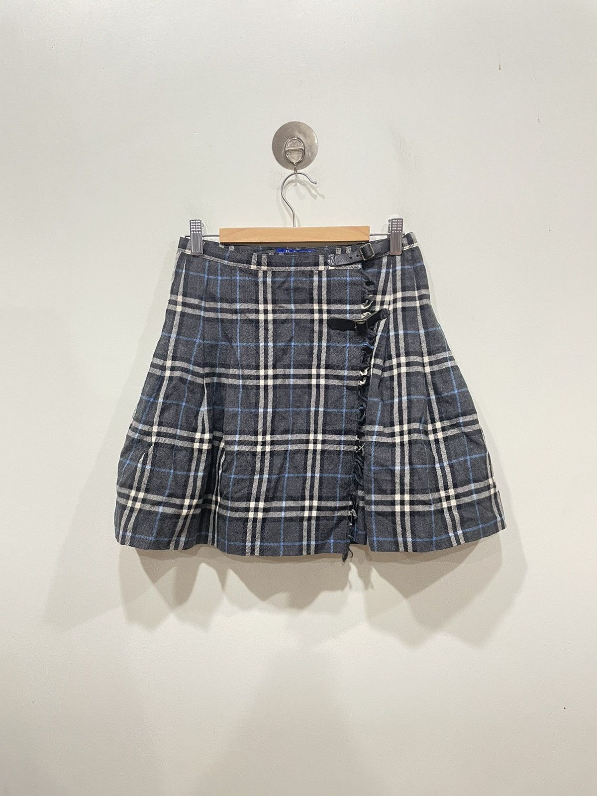 Burberry Burberry wrap mini skirt Size 25" / US 0 / IT 36 - 1 Thumbnail