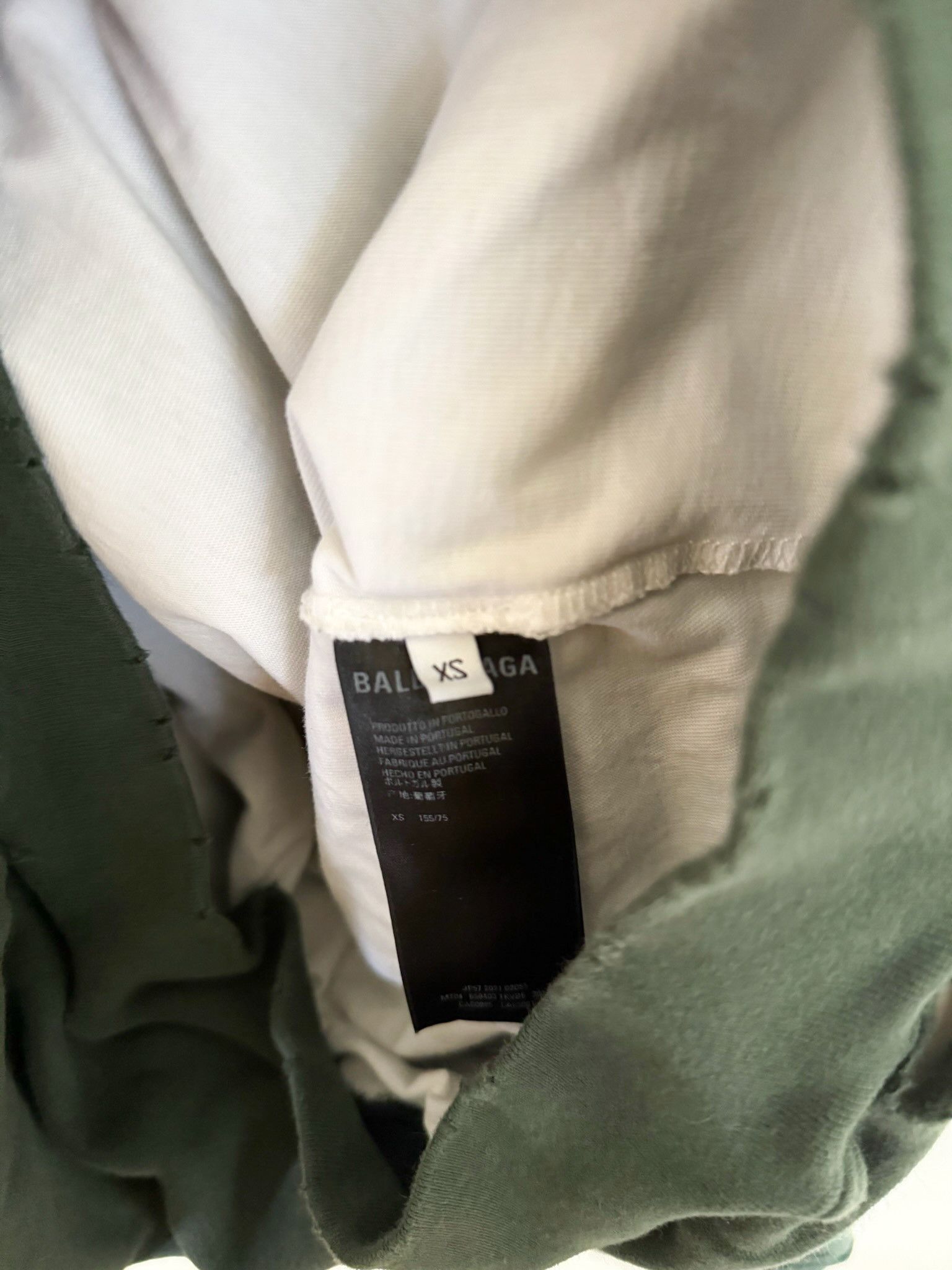 Balenciaga Balenciaga Caps Destroyed Hoodie Size US XS / EU 42 / 0 - 6 Thumbnail