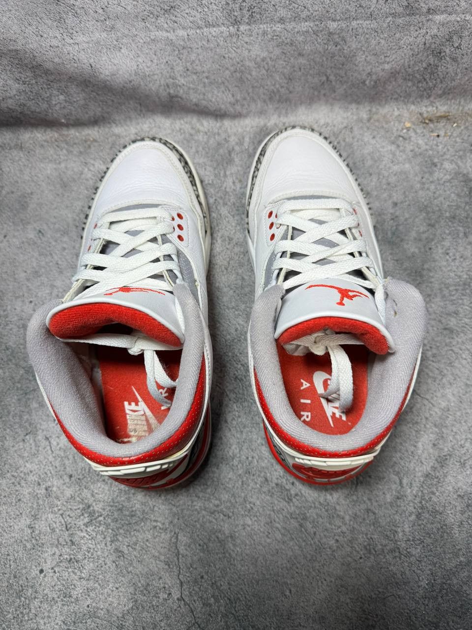 Jordan Brand Size 7.5 | Jordan 3 Fire Red No Box | Pre-Owned Size US 7.5 / EU 40-41 - 6 Thumbnail