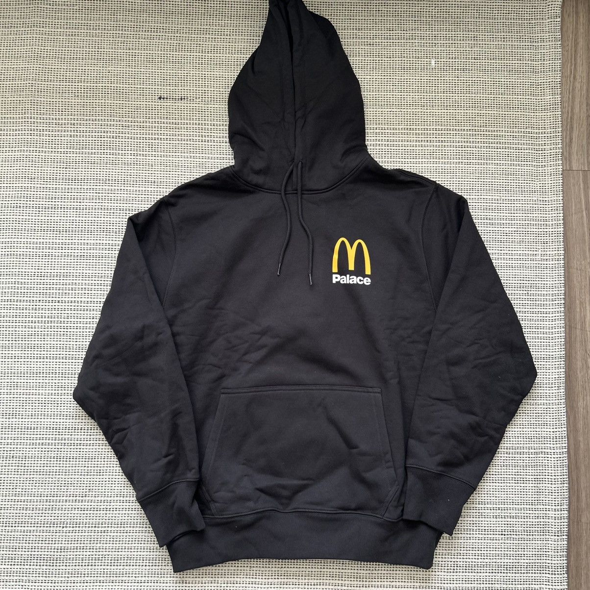 Palace 2023 Palace x McDonalds Logo hoodie sz L Size US L / EU 52-54 / 3 - 2 Thumbnail