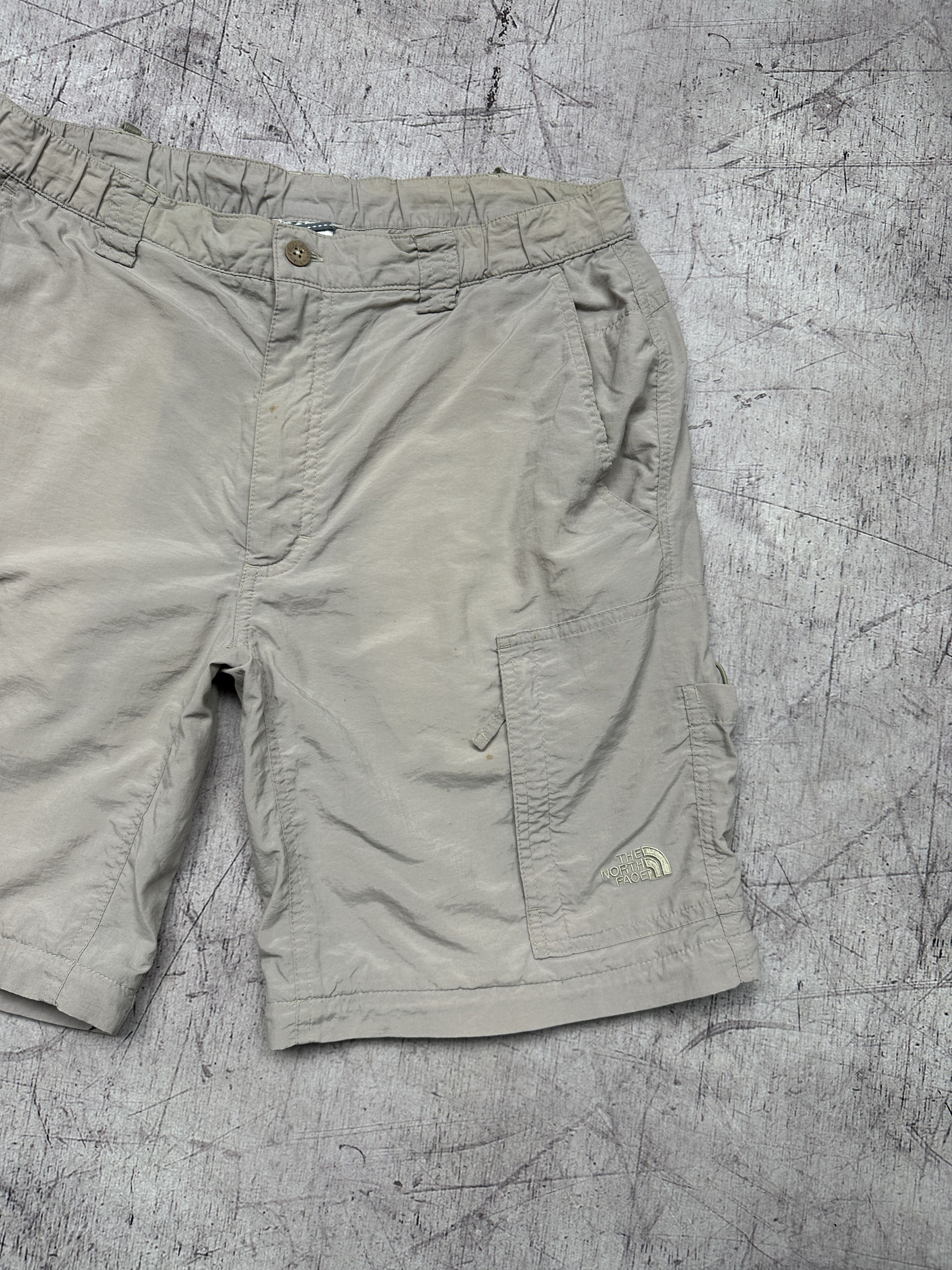 The North Face The North Face TNF Vintage Mens Cargo Shorts Size US 32 / EU 48 - 2 Thumbnail