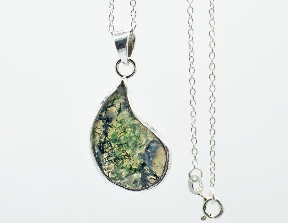 Handmade Moss Agate 925 Sterling Silver Necklace - 18 Inch Chain Size ONE SIZE - 1 Thumbnail