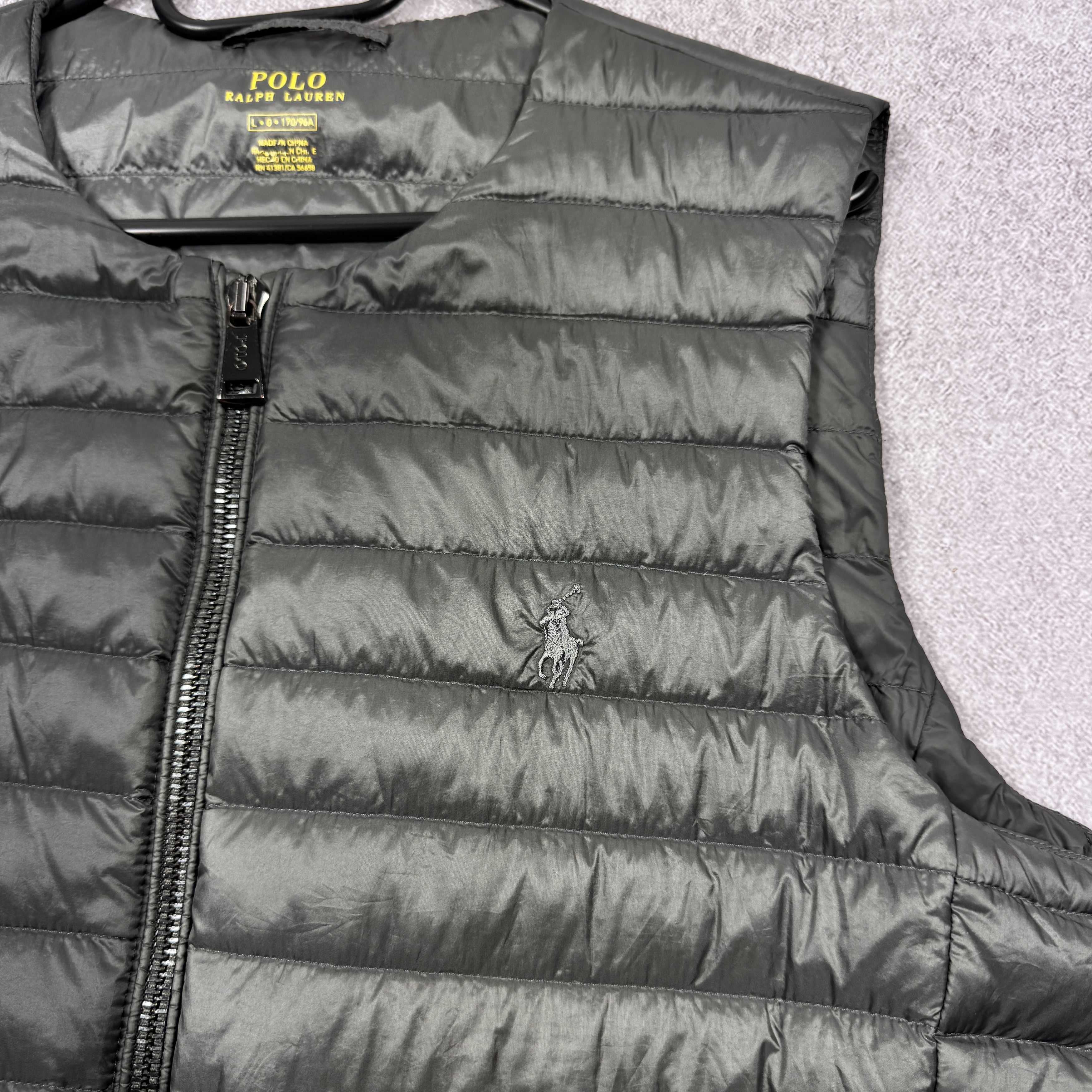 Polo Ralph Lauren Women`s Polo Ralph Lauren Gray Nylon Puffer Vest Size L Size L / US 10 / IT 46 - 7 Thumbnail