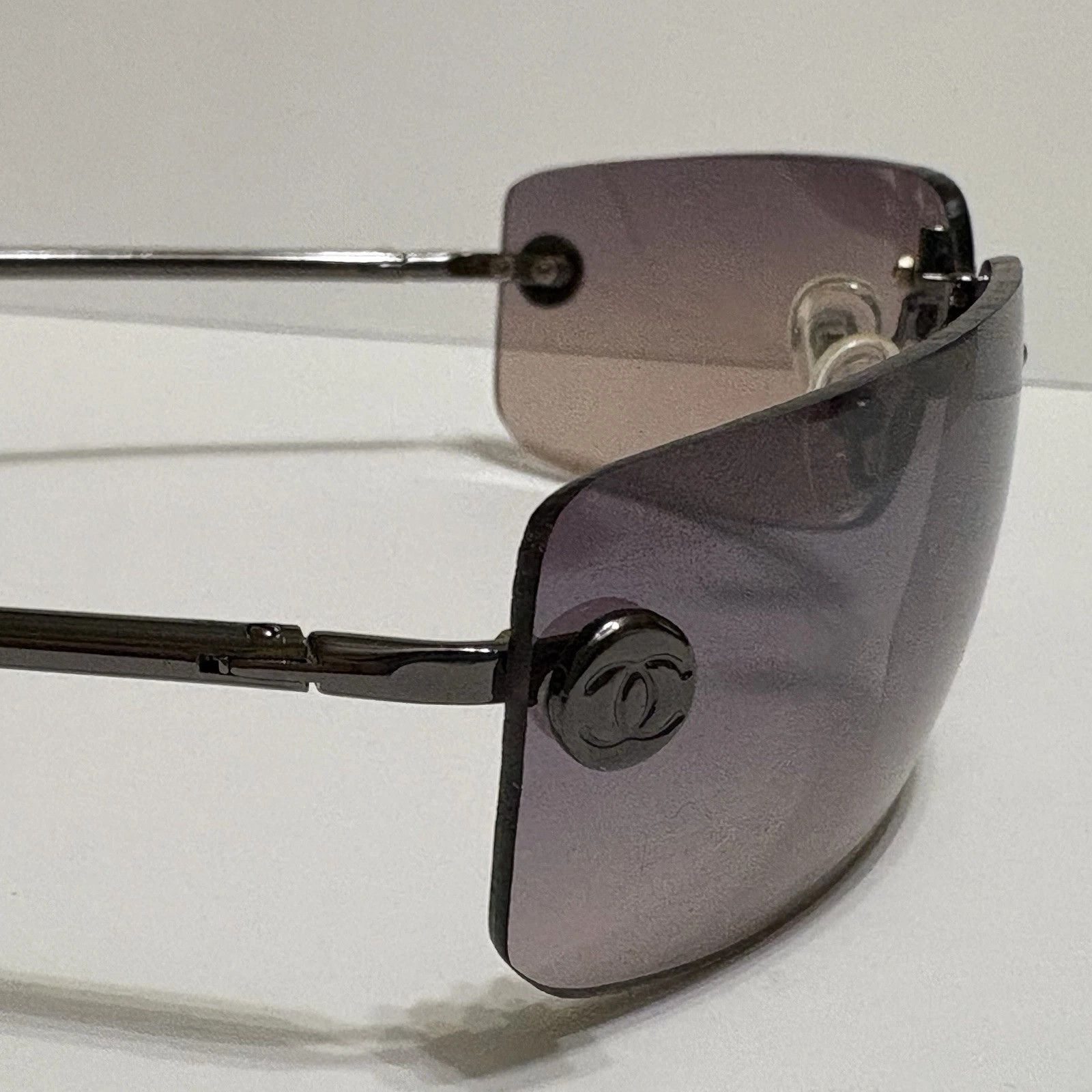 Chanel Chanel Sunglasses Blue CC 4047 Rimless Size ONE SIZE - 9 Thumbnail