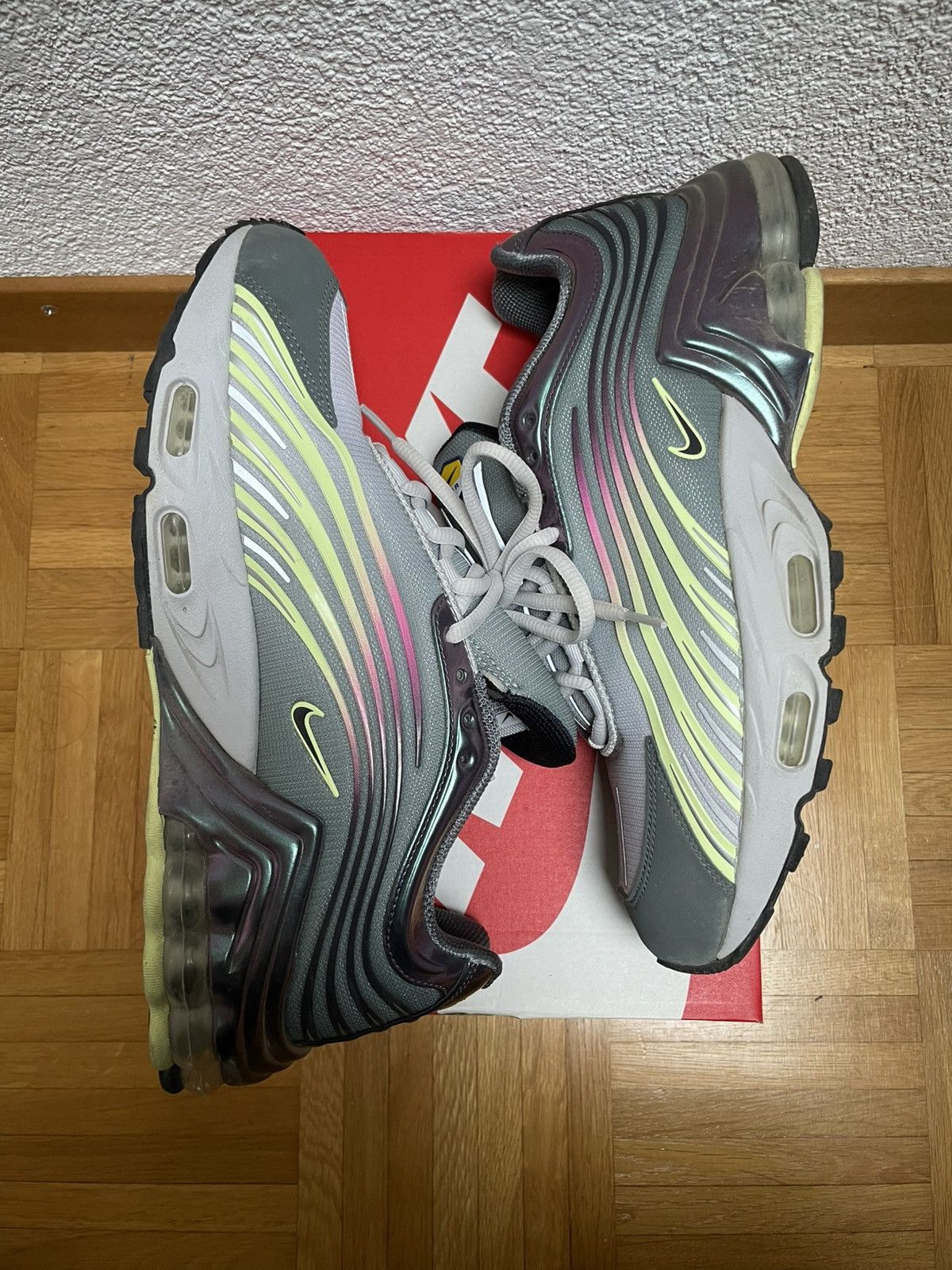 Nike Nike Air Max Plus II Size US 11 / EU 44 - 2 Thumbnail